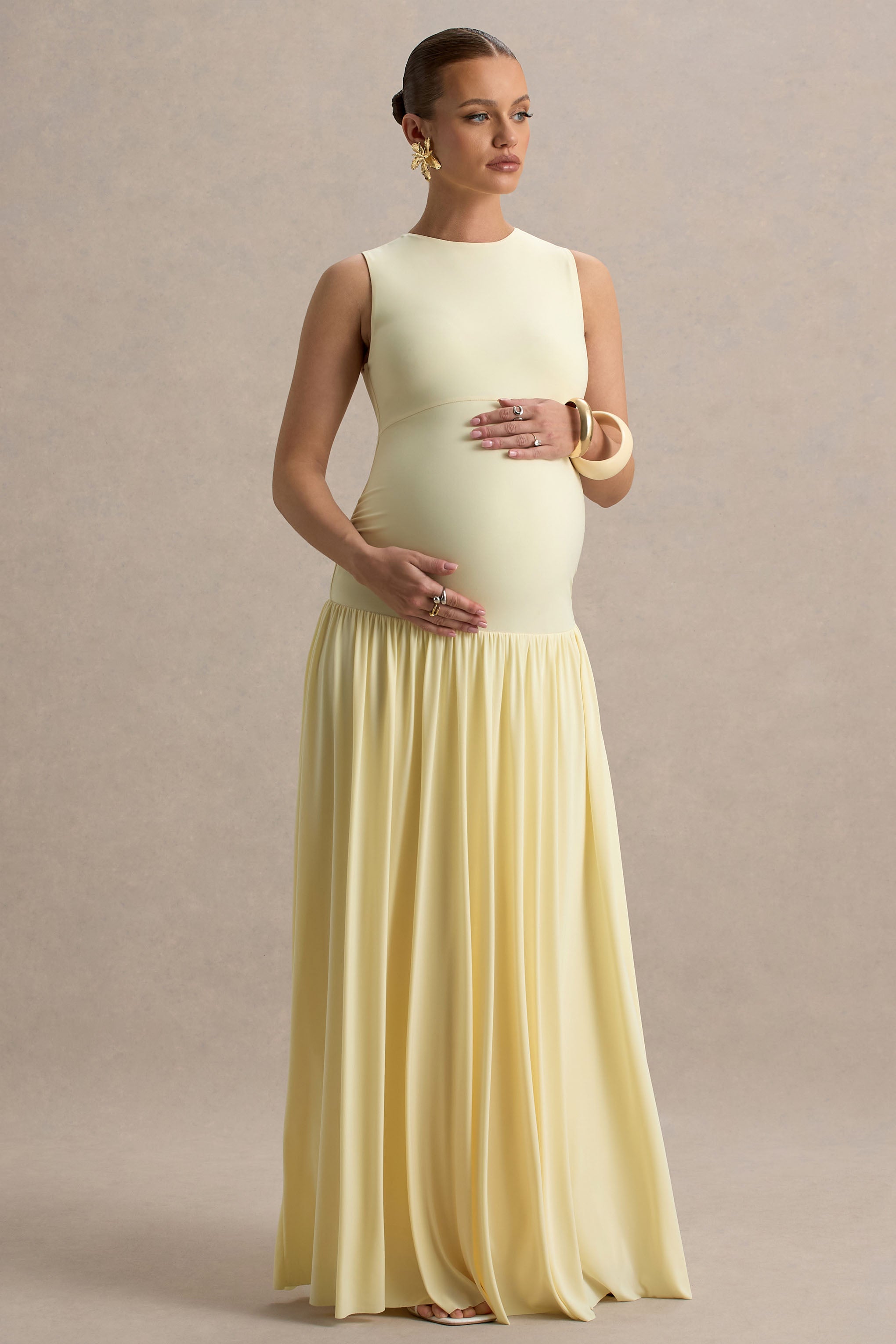 gold pregnancy dress Outline | Lemon Crew-Neck Maternity Maxi With Pleated Skirt – Club L London isolated Color:Bronze (Chocolate) this vibrant pregnancy dress Is this appropriate as