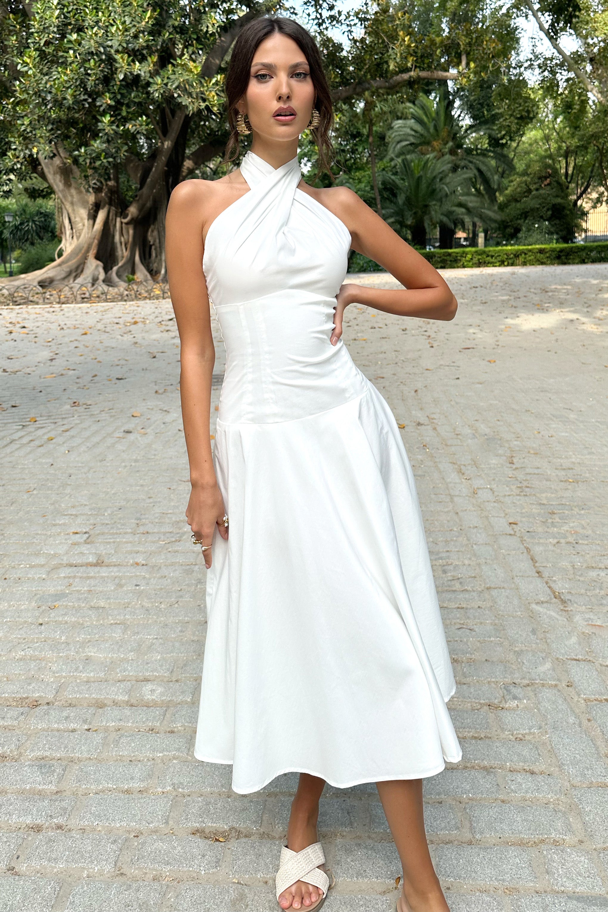 Saint-Malo | White Halter-Neck Midi Dress – Club L London