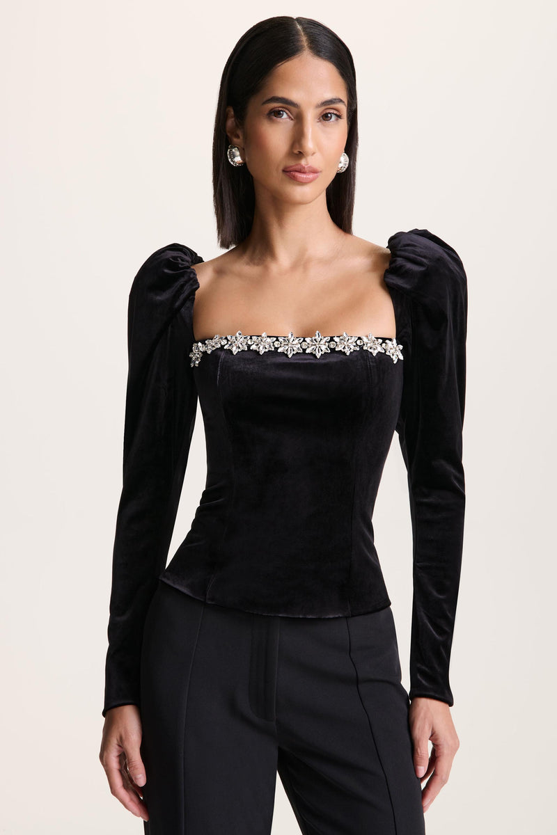 uploaded_image_0_63gnz_1200x12