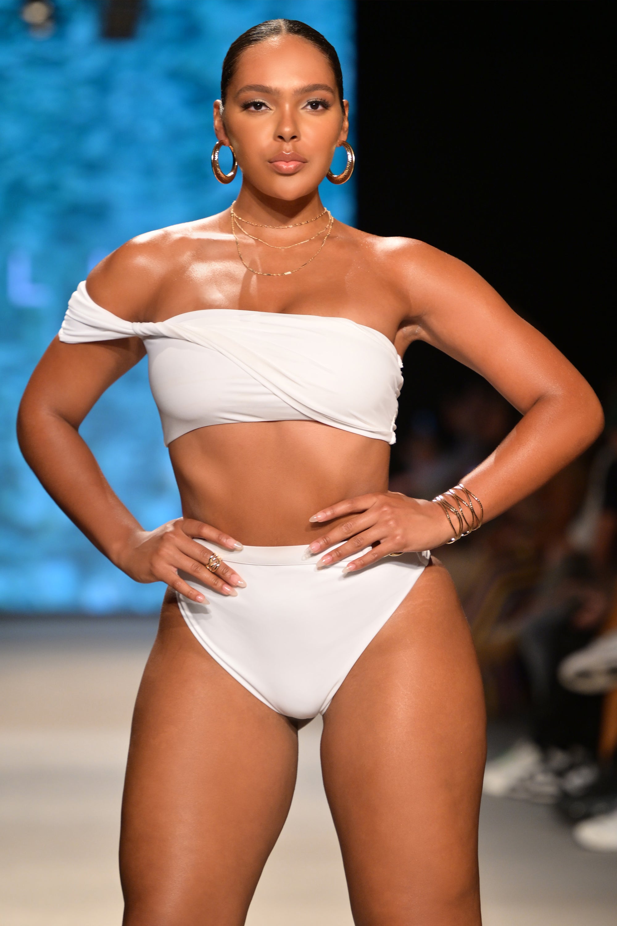 Dusk | White Draped Bandeau Bikini Top - Club L 