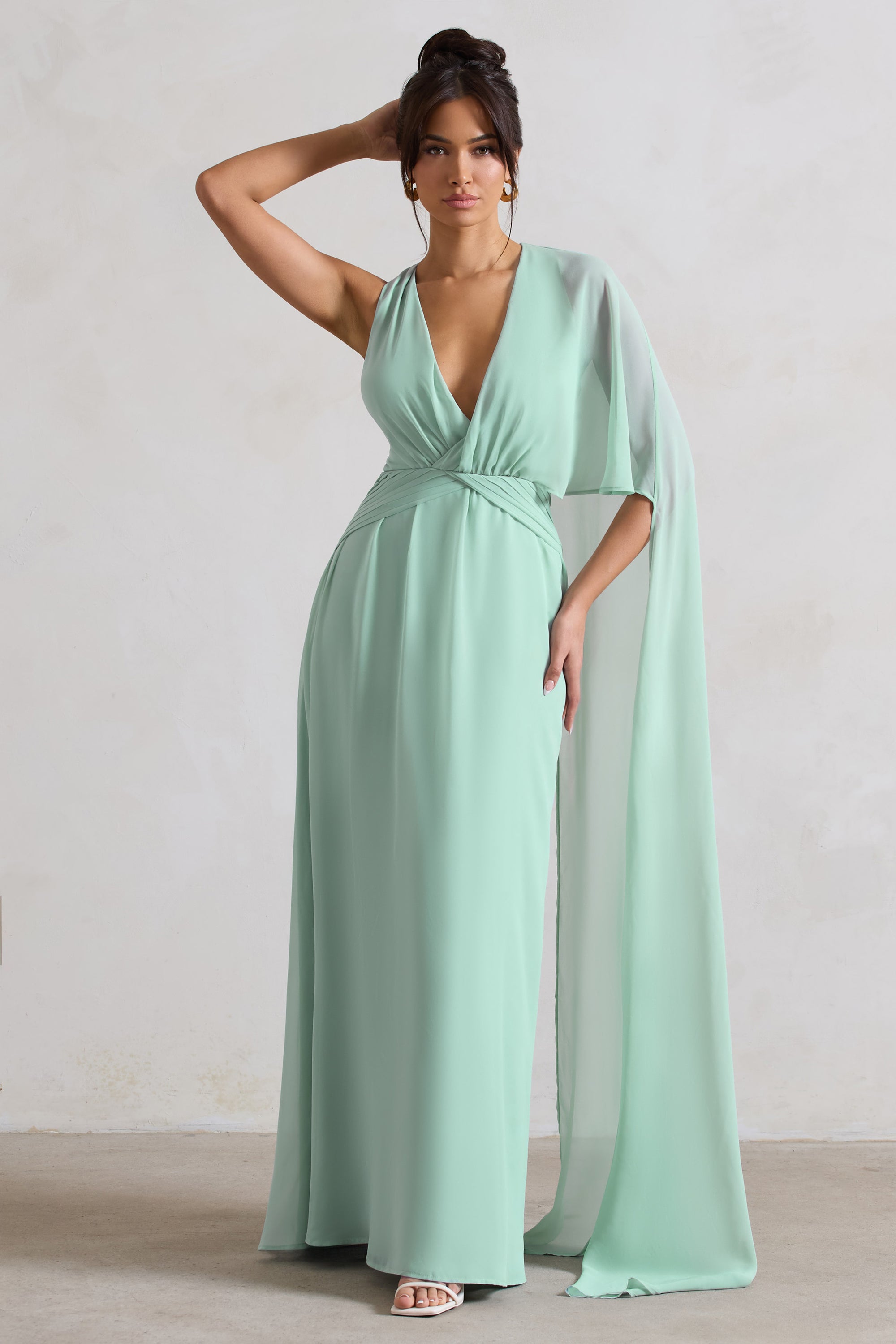 Fairytale | Sage Plunge-Neck Chiffon Maxi Dress With Cape Sleeve – Club L London