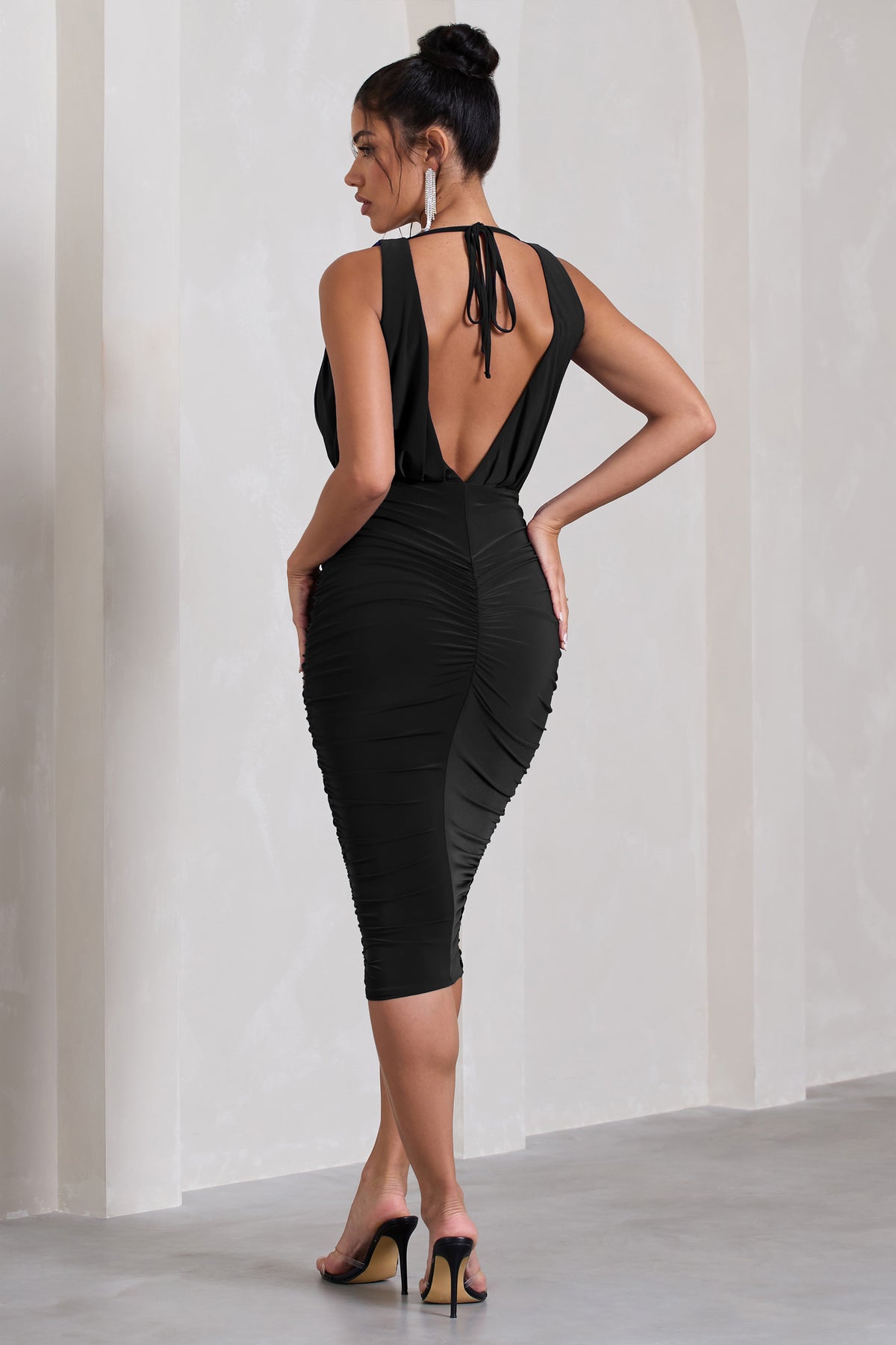 Marlowe | Black Ruched Plunge Sleeveless Midi Dress - Club L 