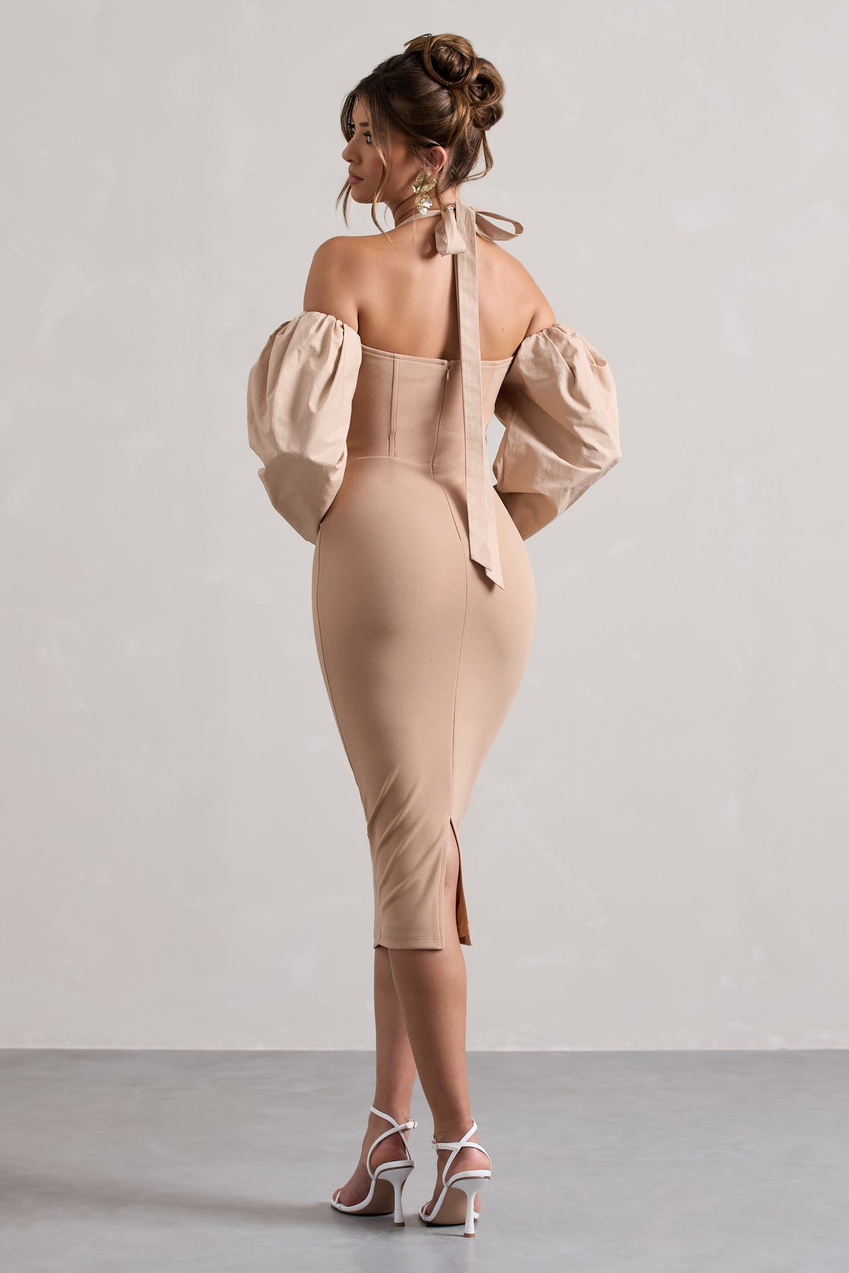 Couture Client | Champagne Halter-Neck Puff Sleeve Midi Dress - Club L 