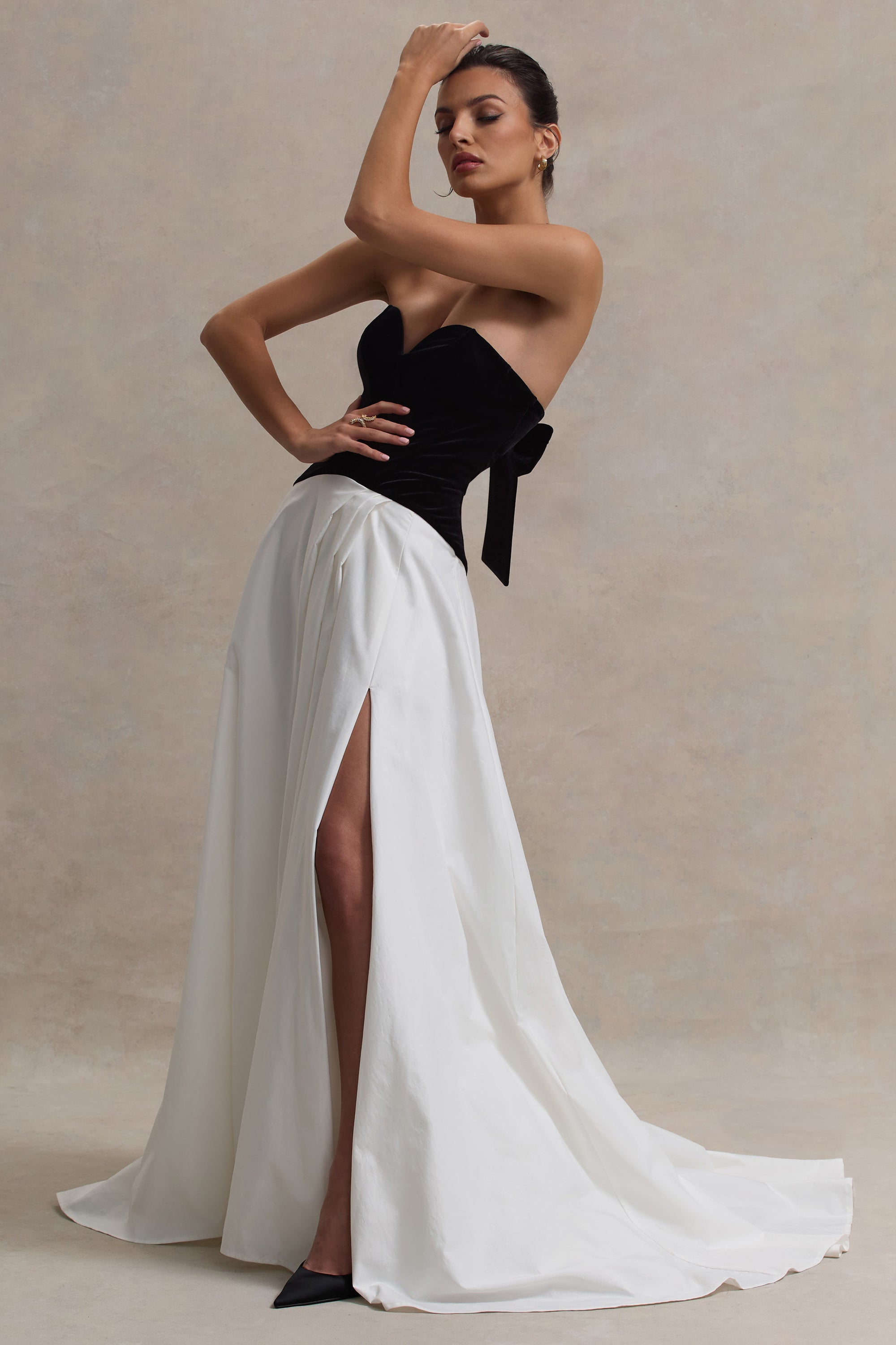 Lucienne | Black & Cream Sweetheart Corset Split Maxi Dress - Club L 