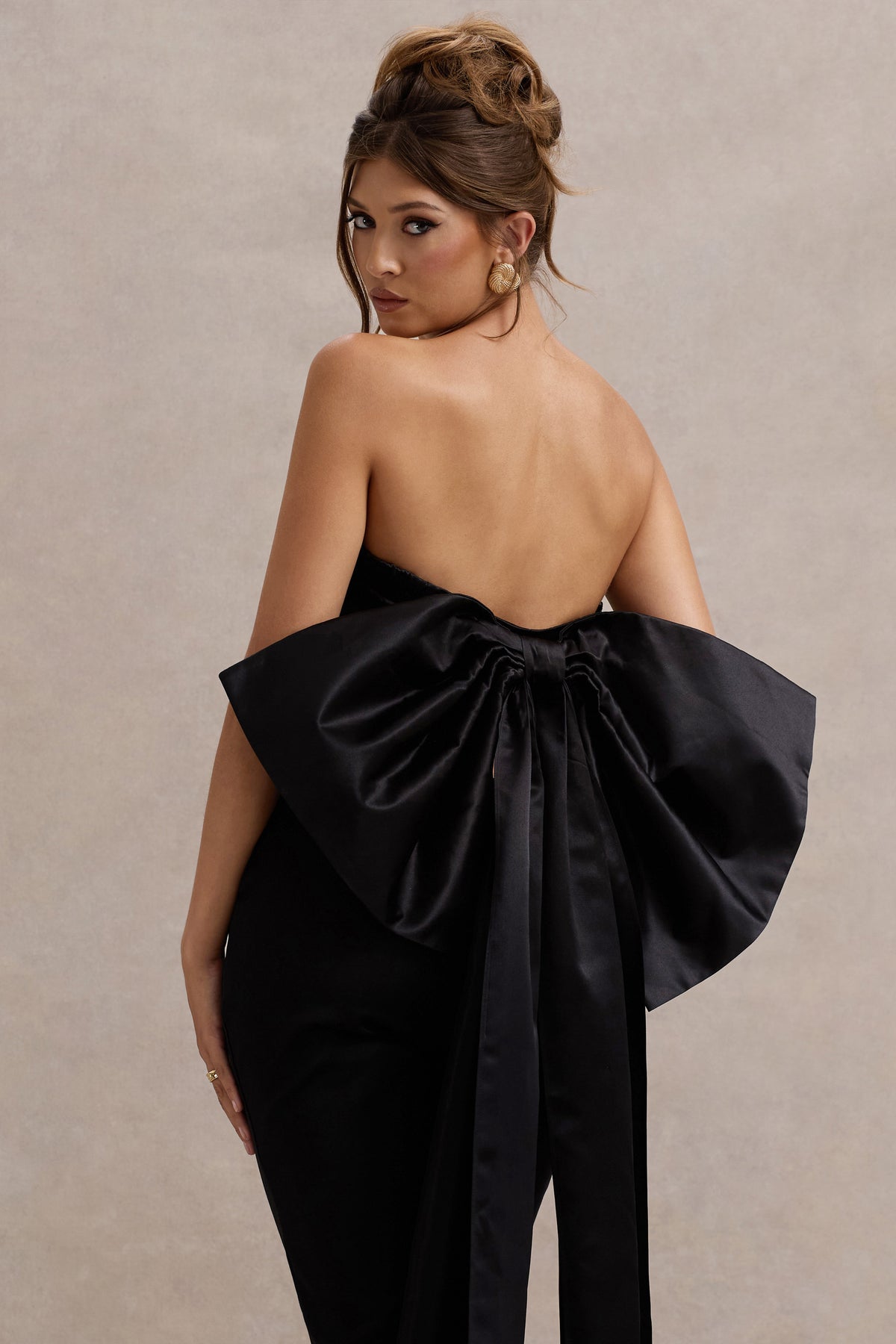 Sweet Escape | Black Satin Crop Top With Oversized Satin Bow - Club L 