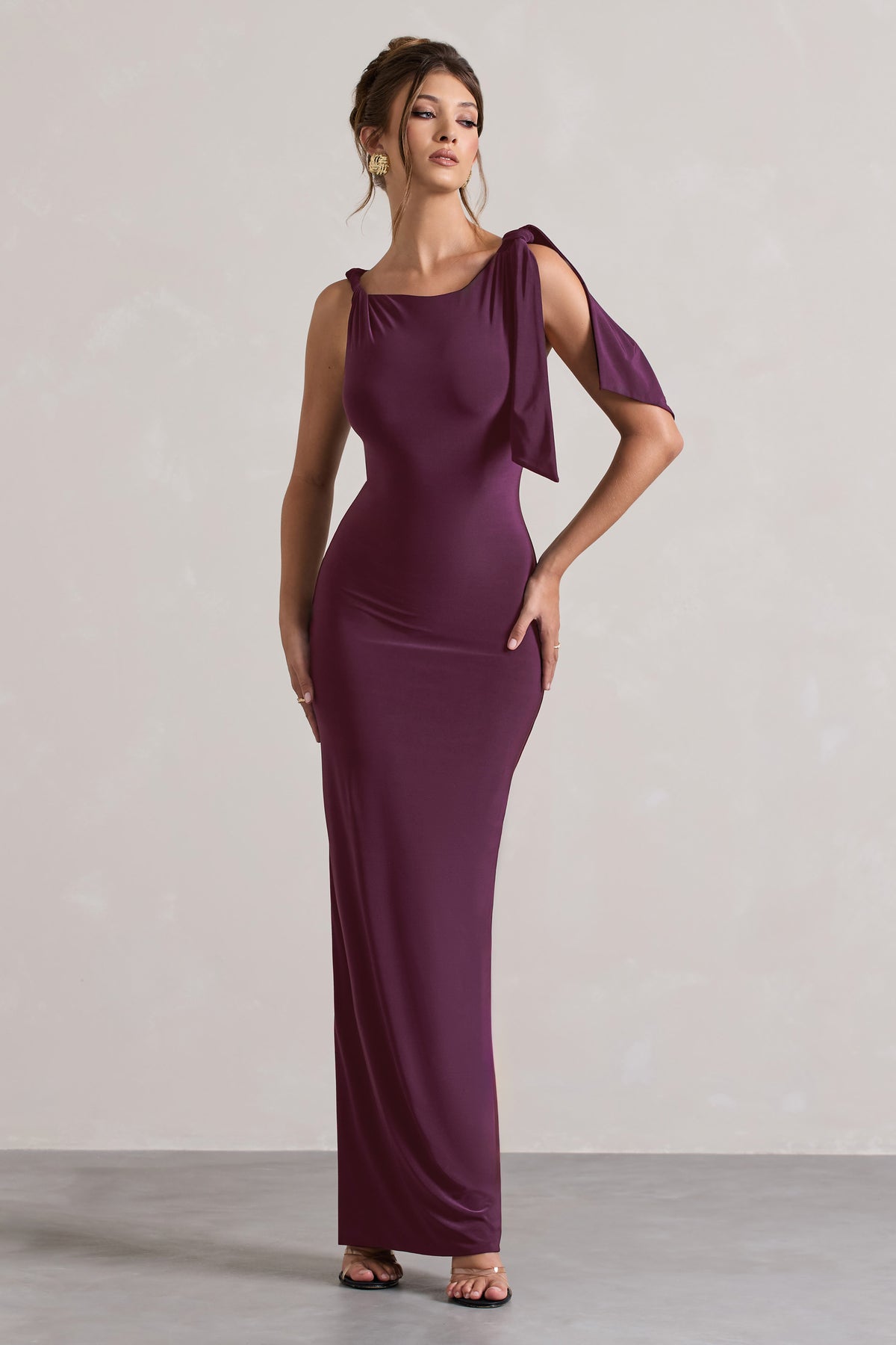 Kacey | Plum Twisted Knot Maxi Dress - Club L 