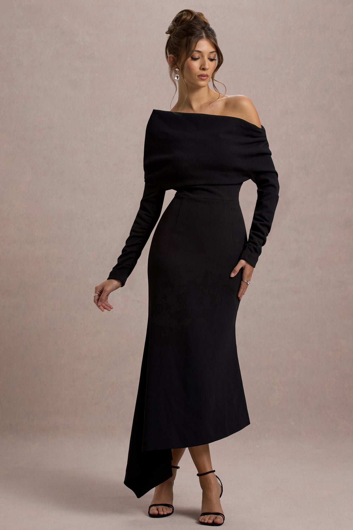 Lou | Black One-Shoulder Asymmetric Maxi Dress - Club L 