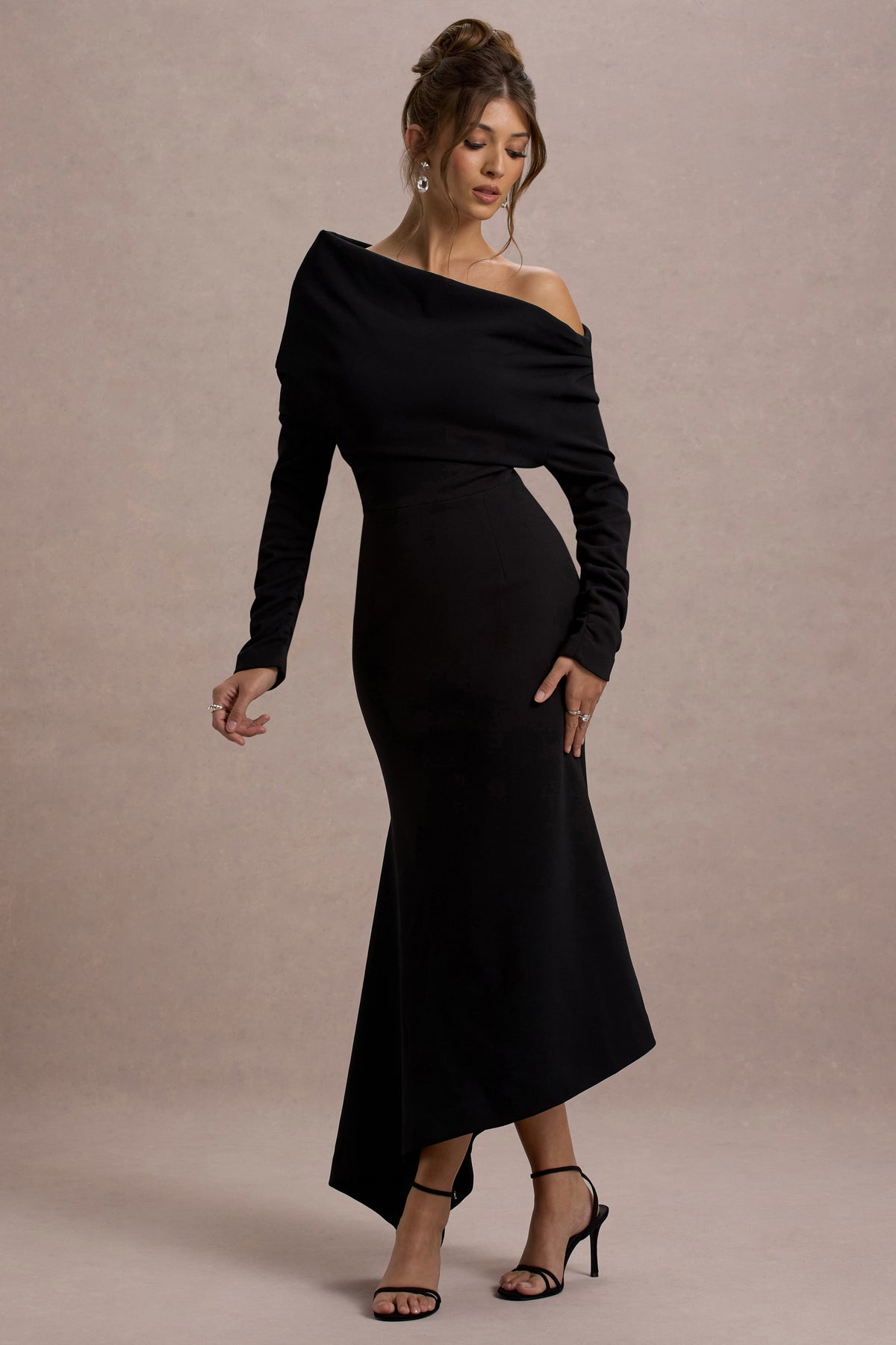 Lou | Black One-Shoulder Asymmetric Maxi Dress - Club L 