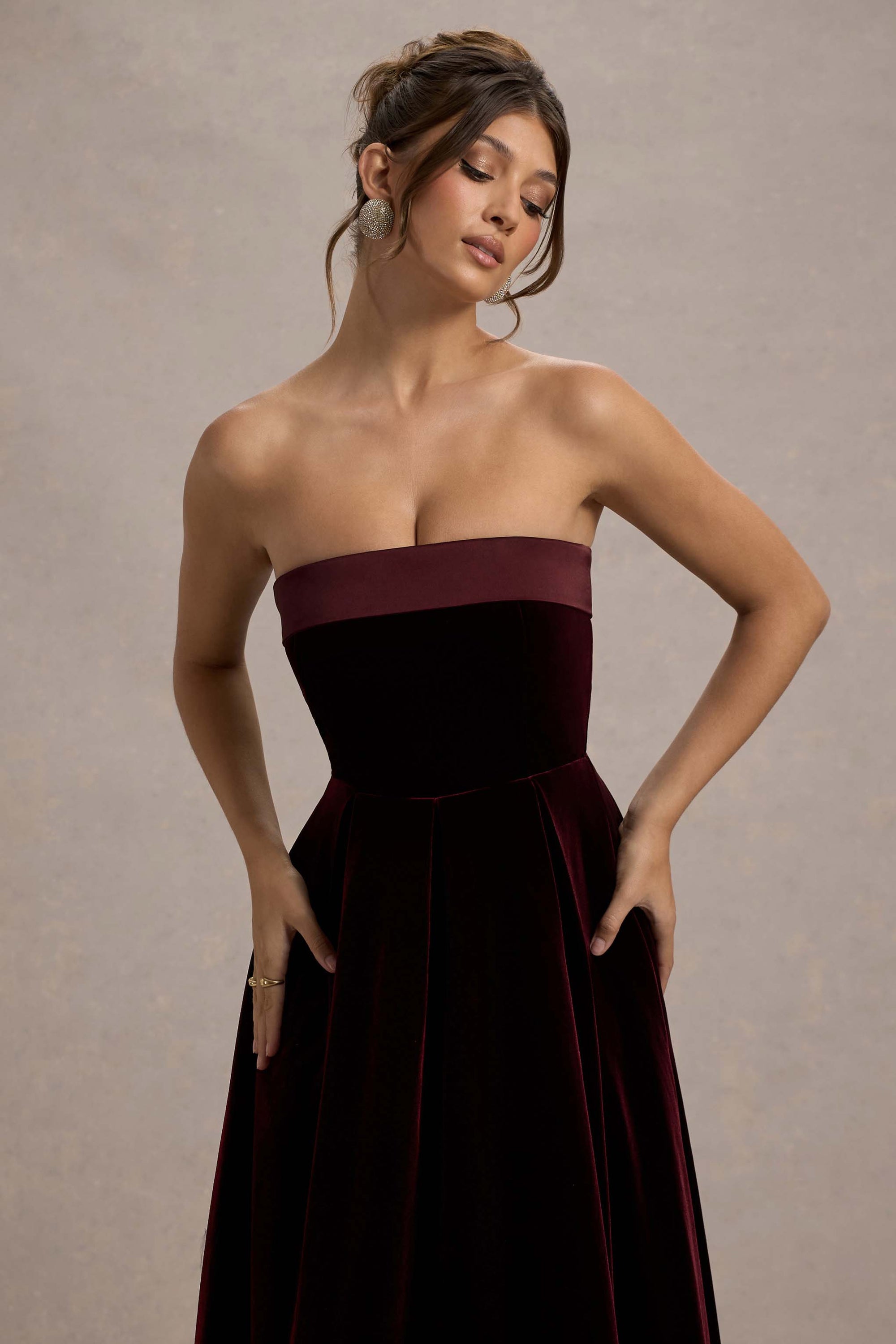 Delray | Port Velvet Bandeau Midi Dress - Club L 