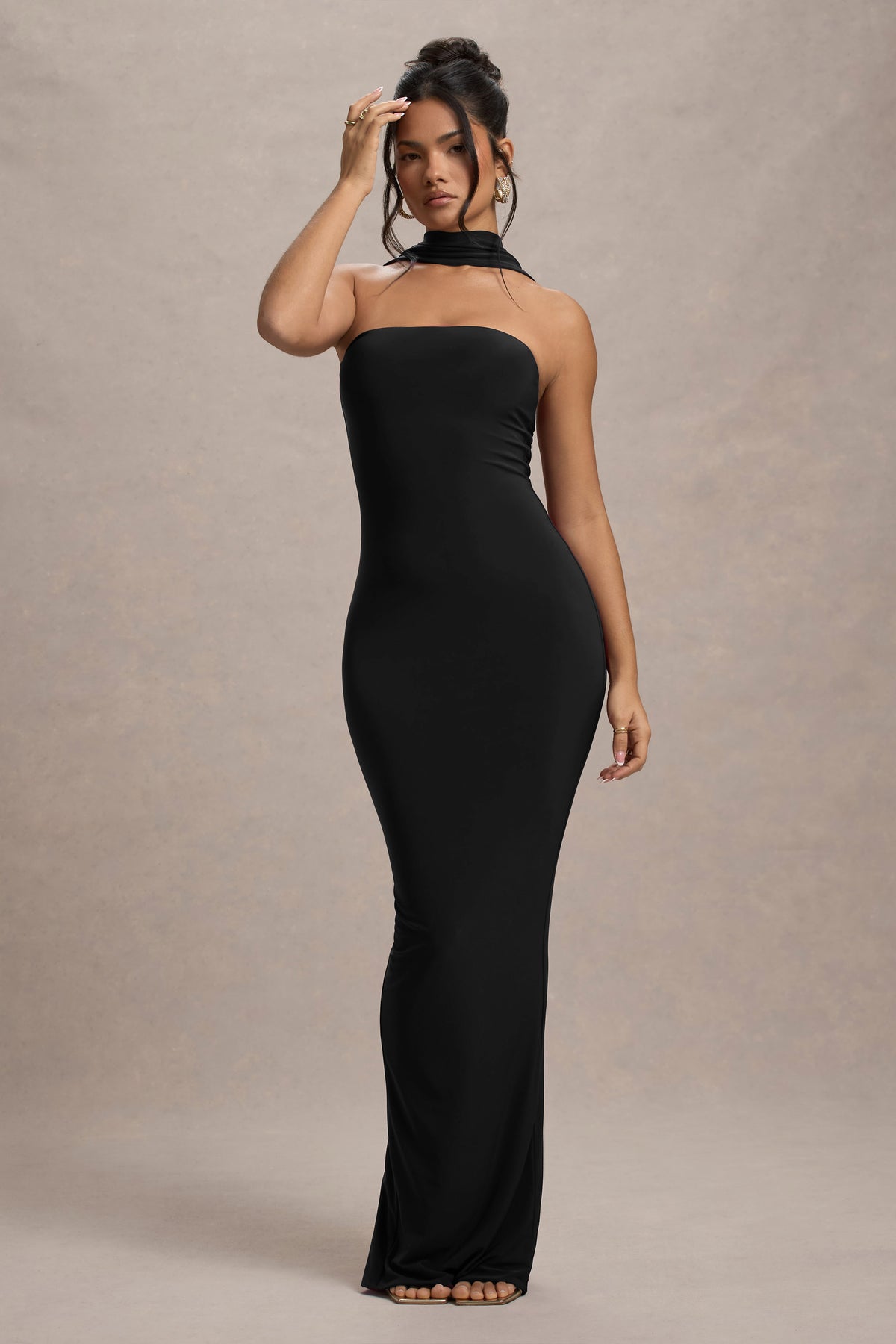 Nobu | Black Bandeau Maxi Dress With Halter-Collar - Club L 
