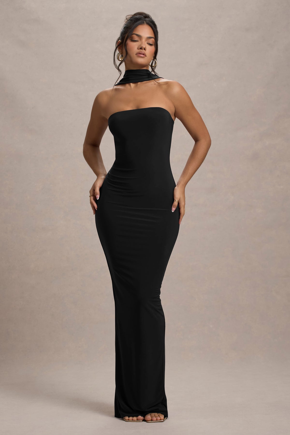 Nobu | Black Bandeau Maxi Dress With Halter-Collar - Club L 
