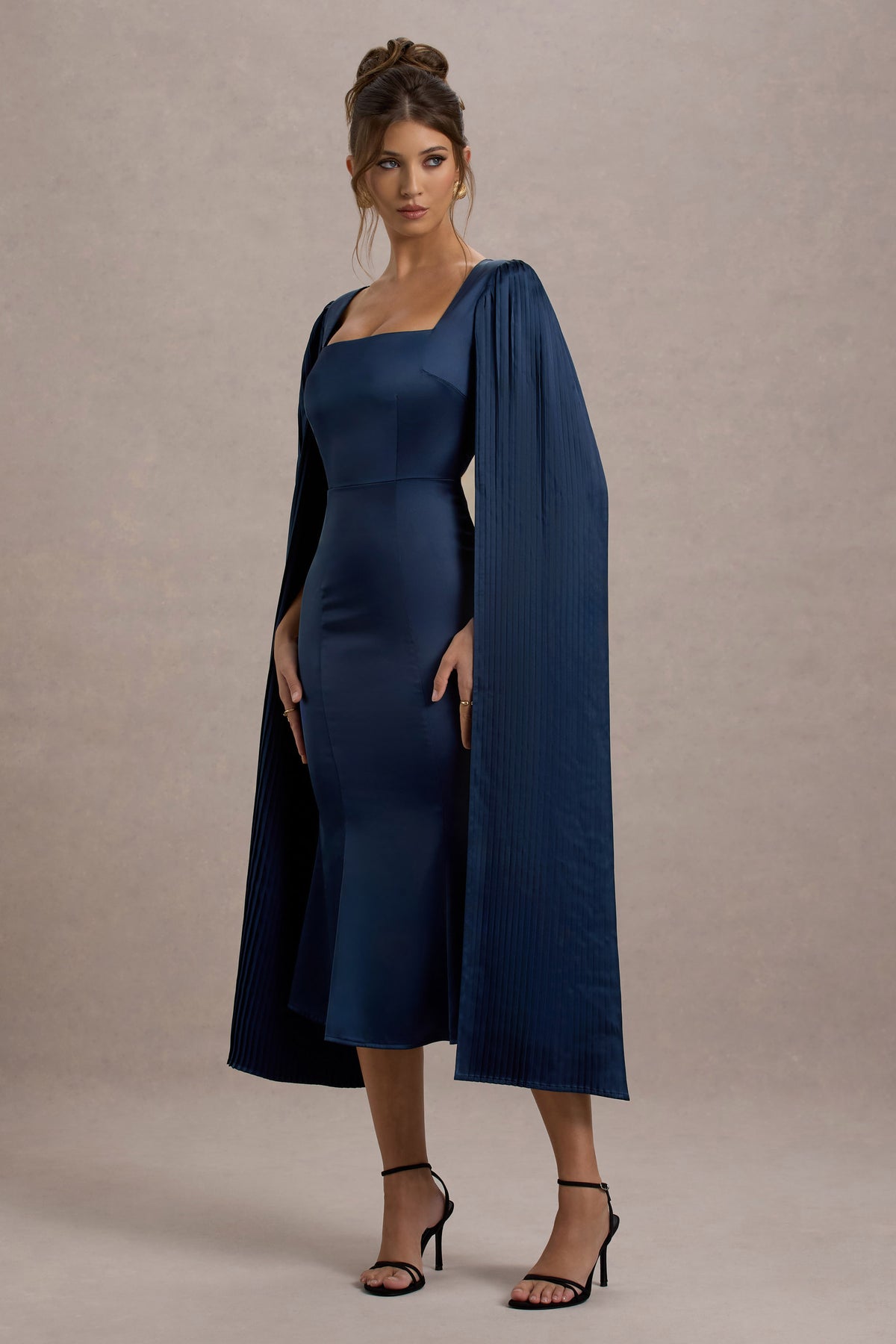 Nalda | Navy Square-Neck Midi Dress With Cape Sleeves - Club L 