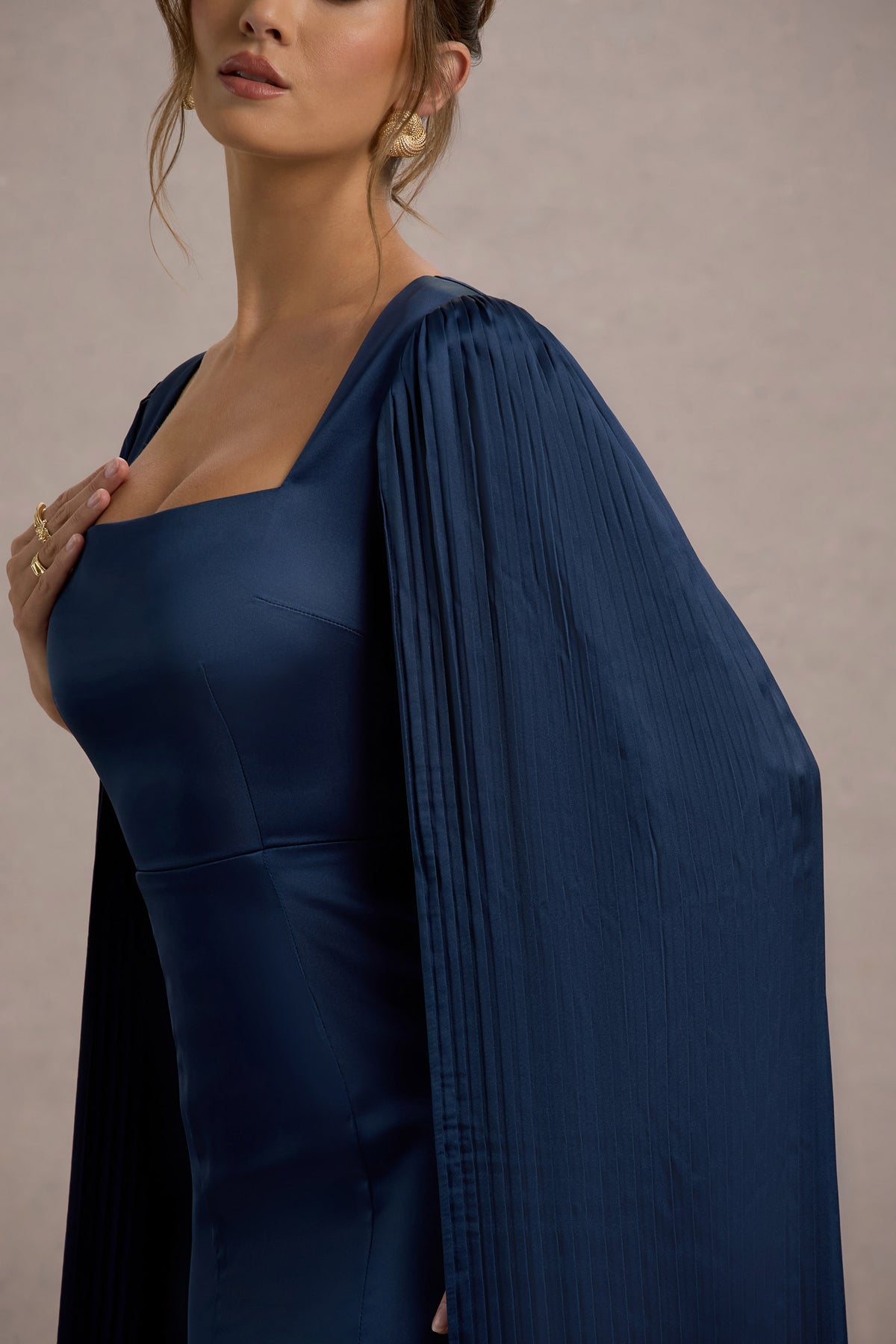 Nalda | Navy Square-Neck Midi Dress With Cape Sleeves - Club L 