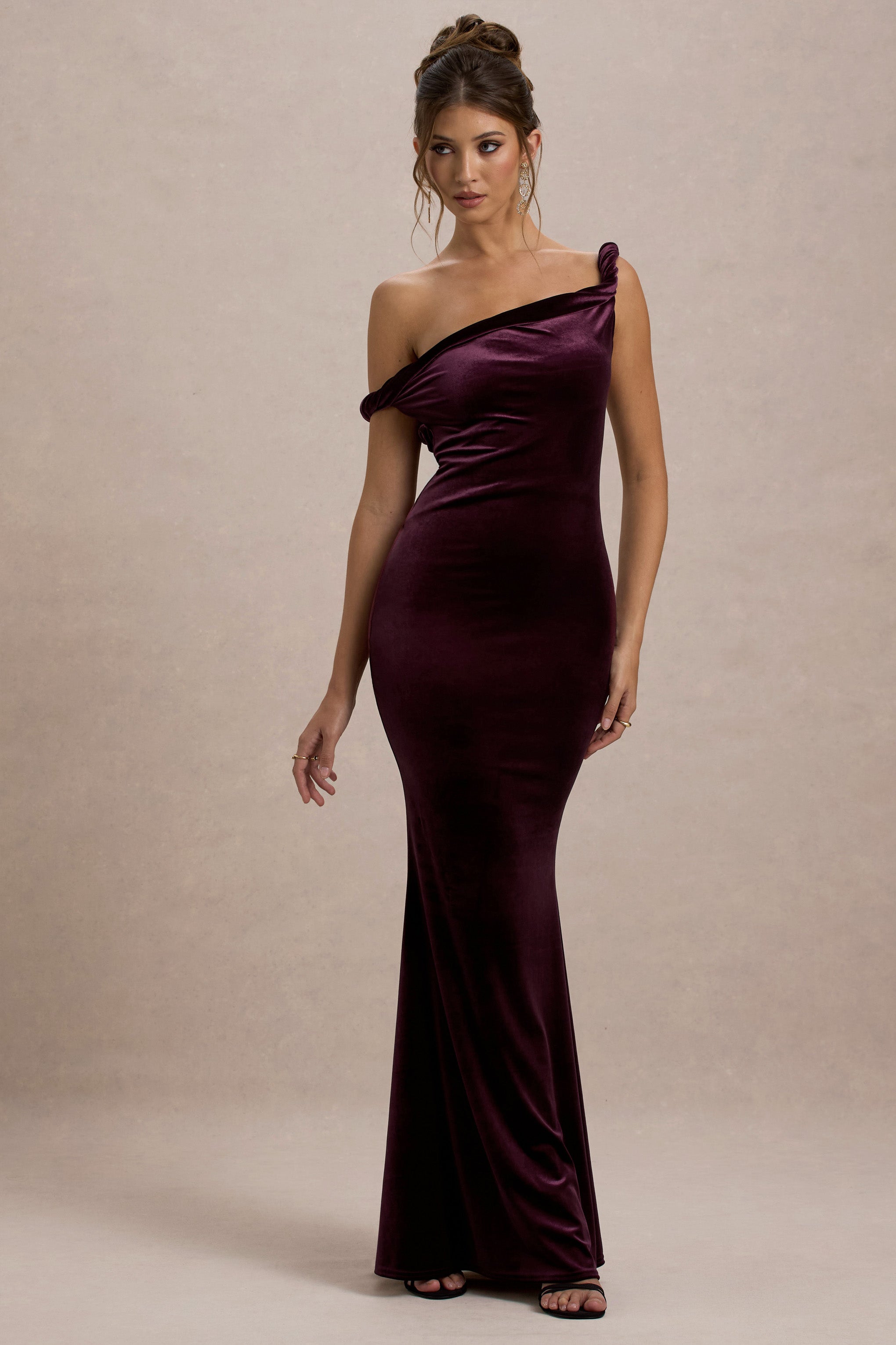 Neeka | Port Velvet Twisted Asymmetric Maxi Dress – Club L London - UK