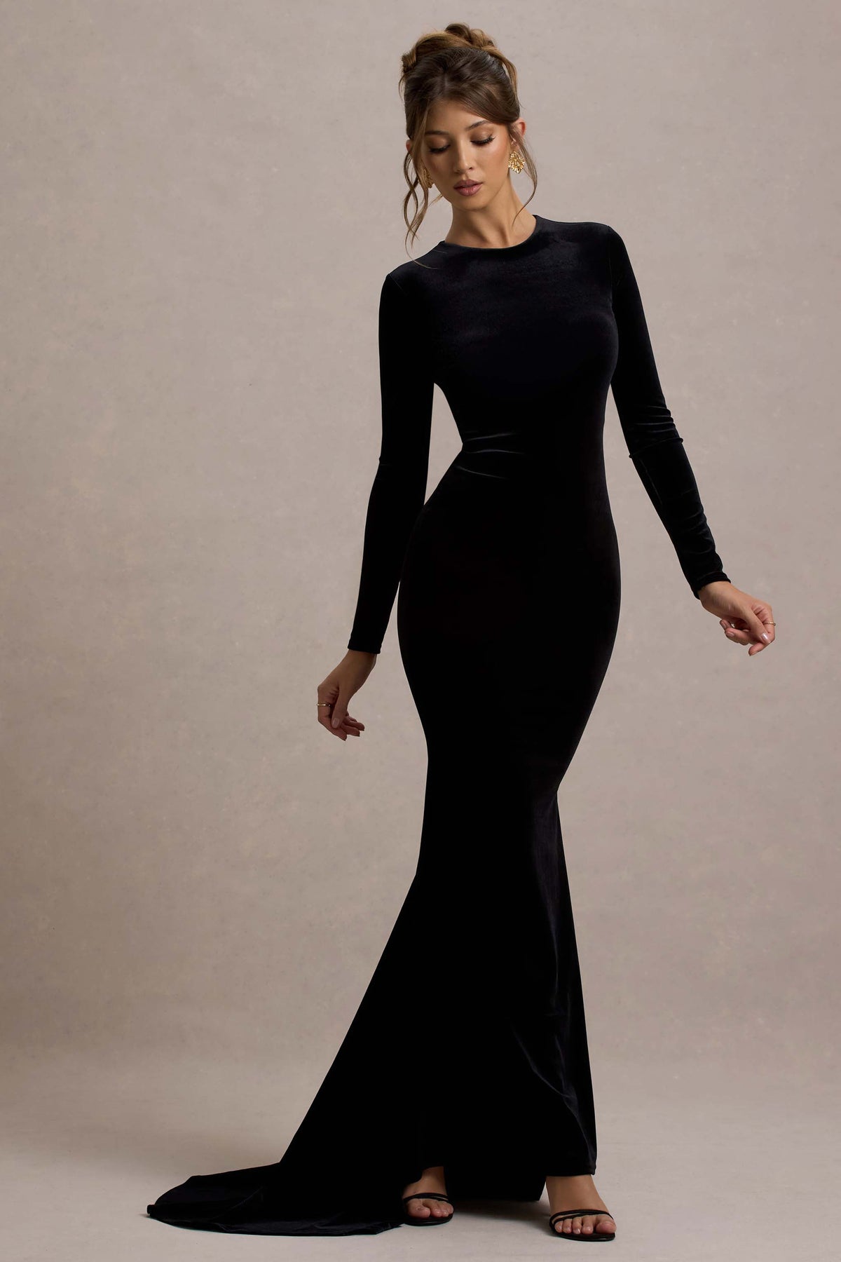 Green Velvet Dress Square Neck Keaton Black Velvet Long-Sleeve Open-Back Maxi Dress Club L London UK Green Velvet Dress Square Neck Keaton Black Velvet Long-Sleeve Open-Back Maxi Dress Club L London UK