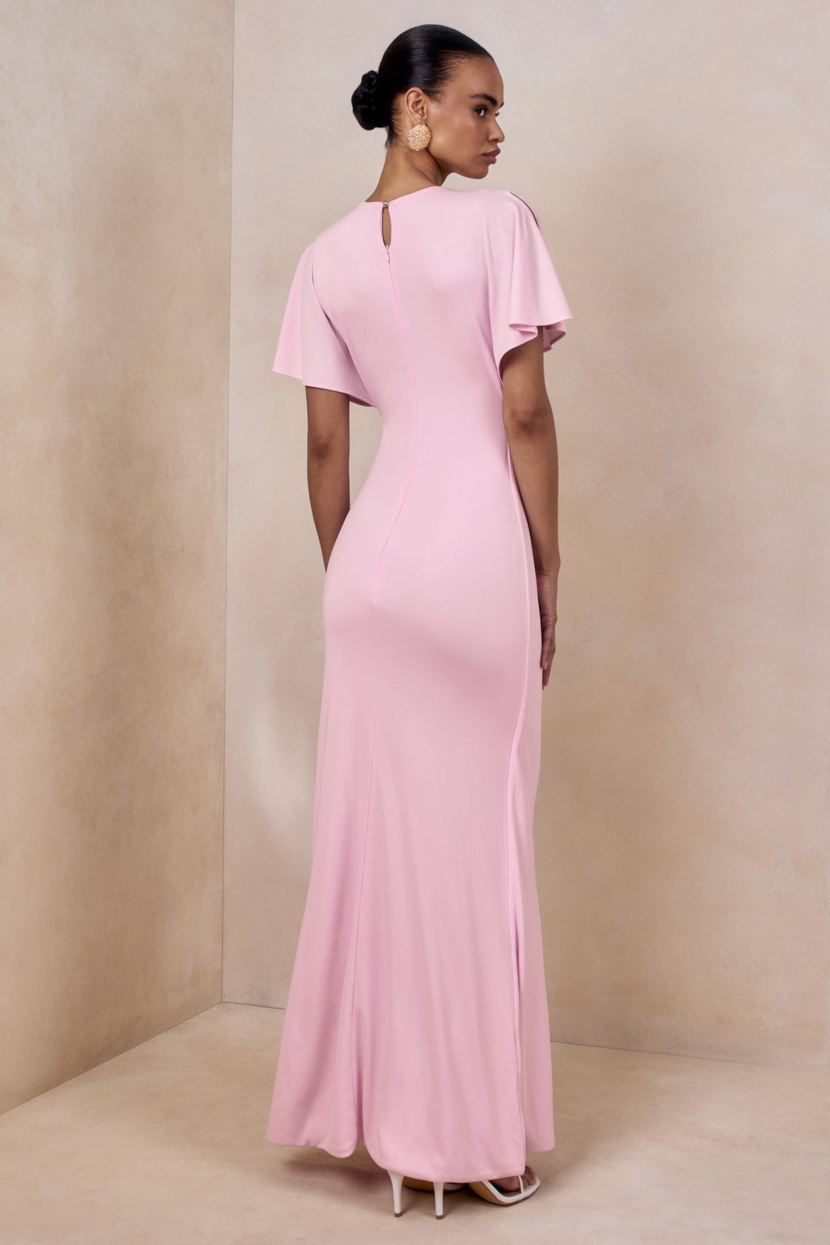 Grandeur Pale Pink High-Neck Ruched Maxi Dress – Club L London