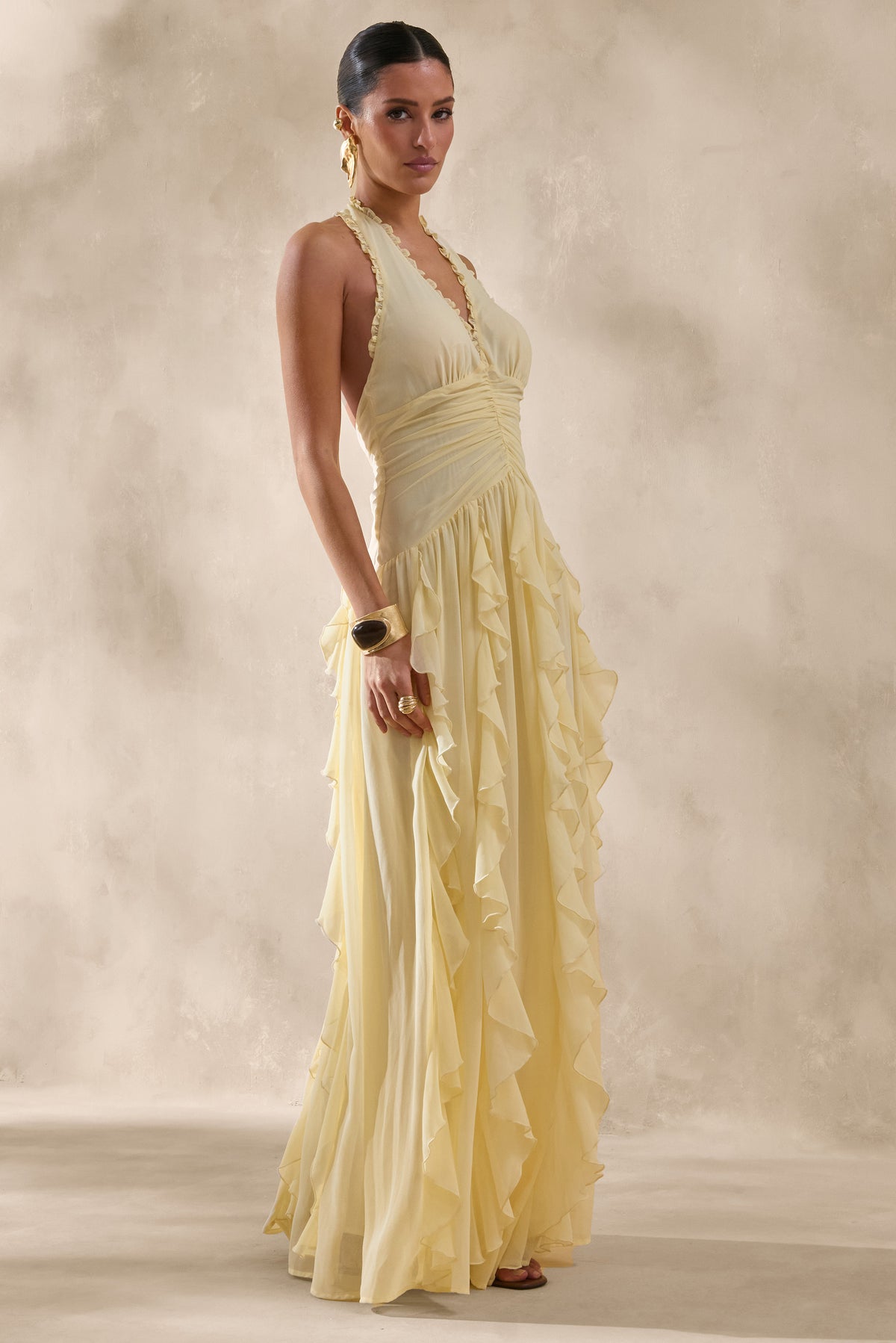 Bea Lemon Plunge-Neck Ruffled Maxi Dress – Club L London