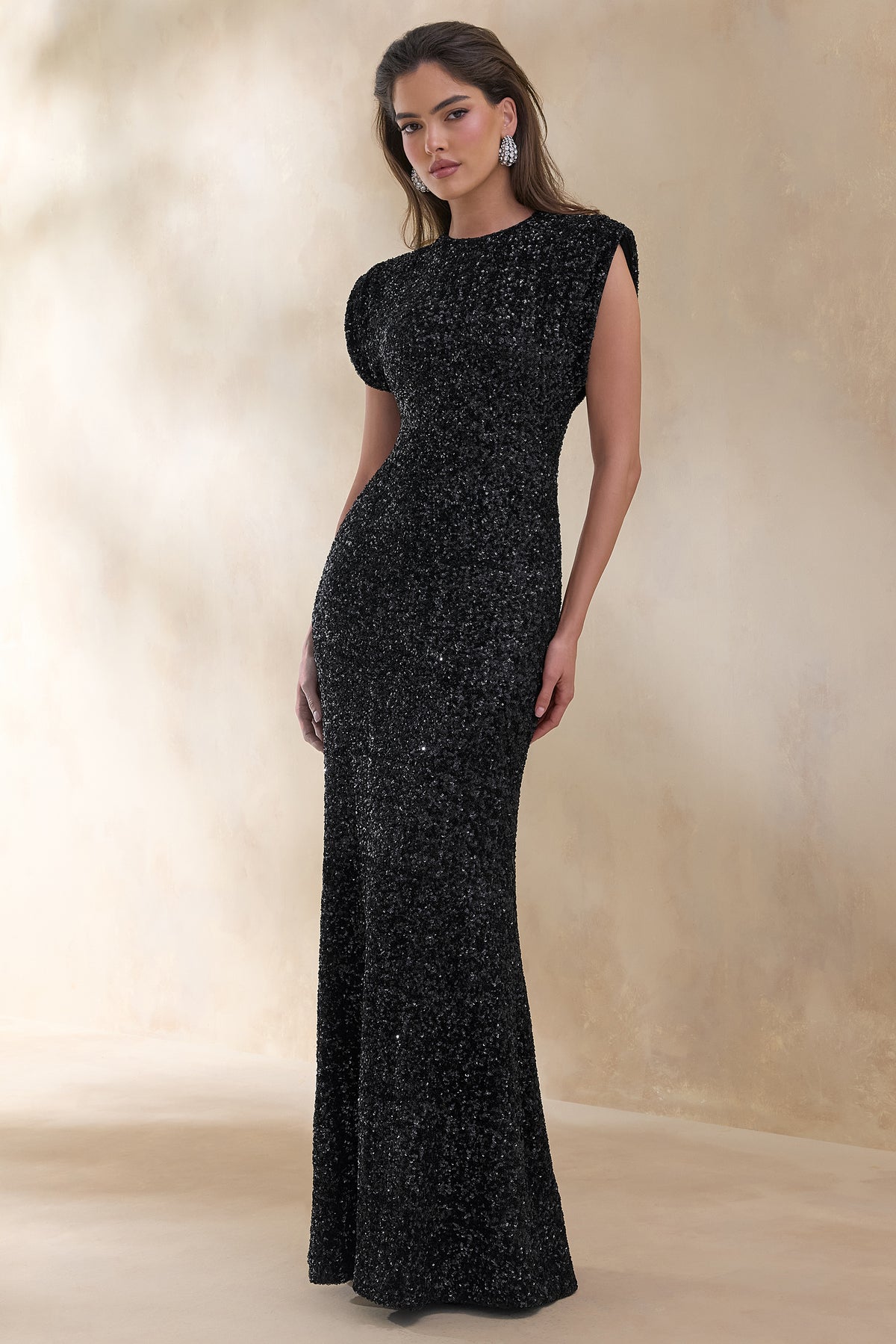 ECM_HR_CL136685002 Aurah | Black Sequin Crew-Neck Maxi Dress With Cap Sleeves 2.jpg