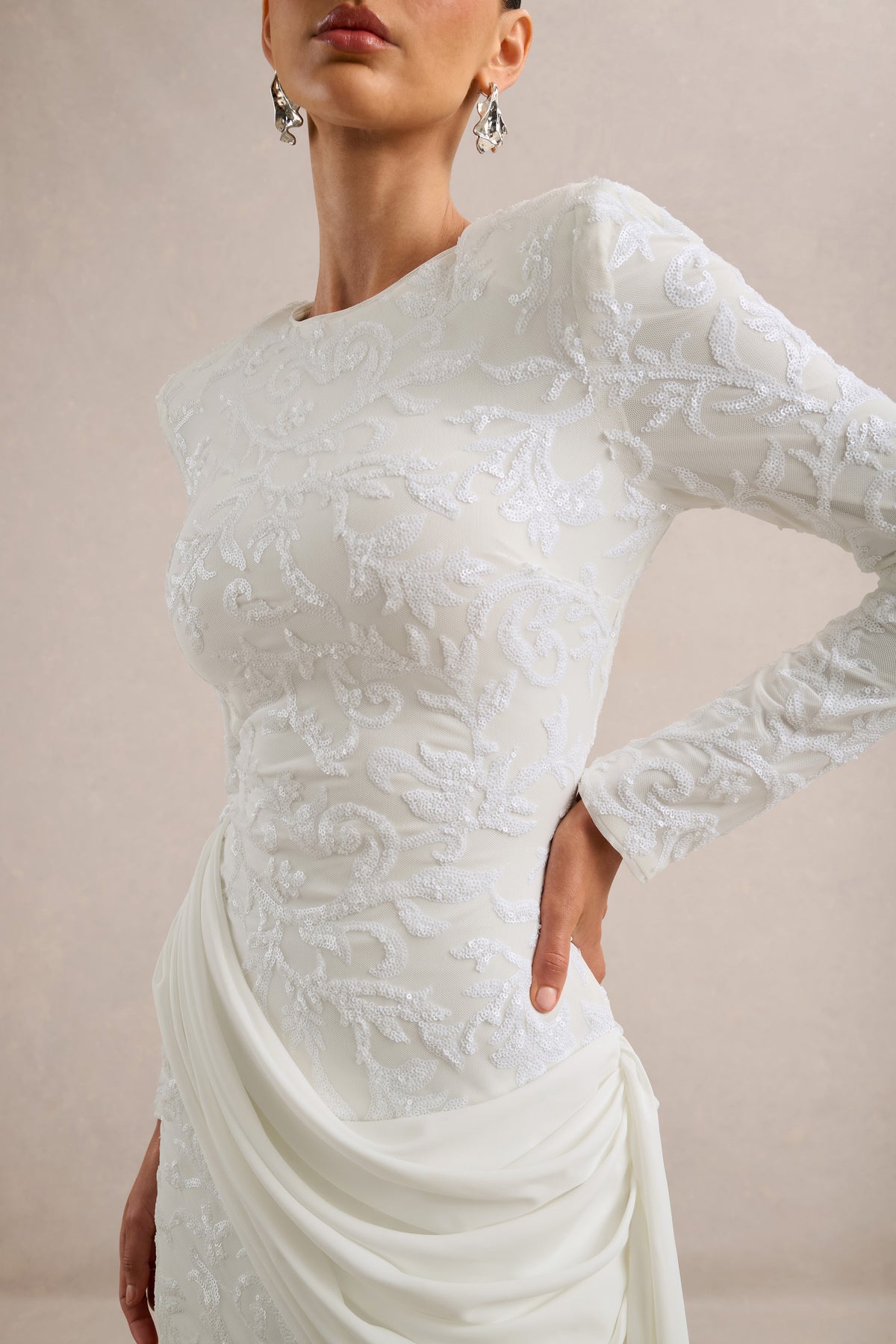 ECM_HR_CL136704005 - Florecita _ White Embellished Lace Mini Dress With Sash Detail9.jpg