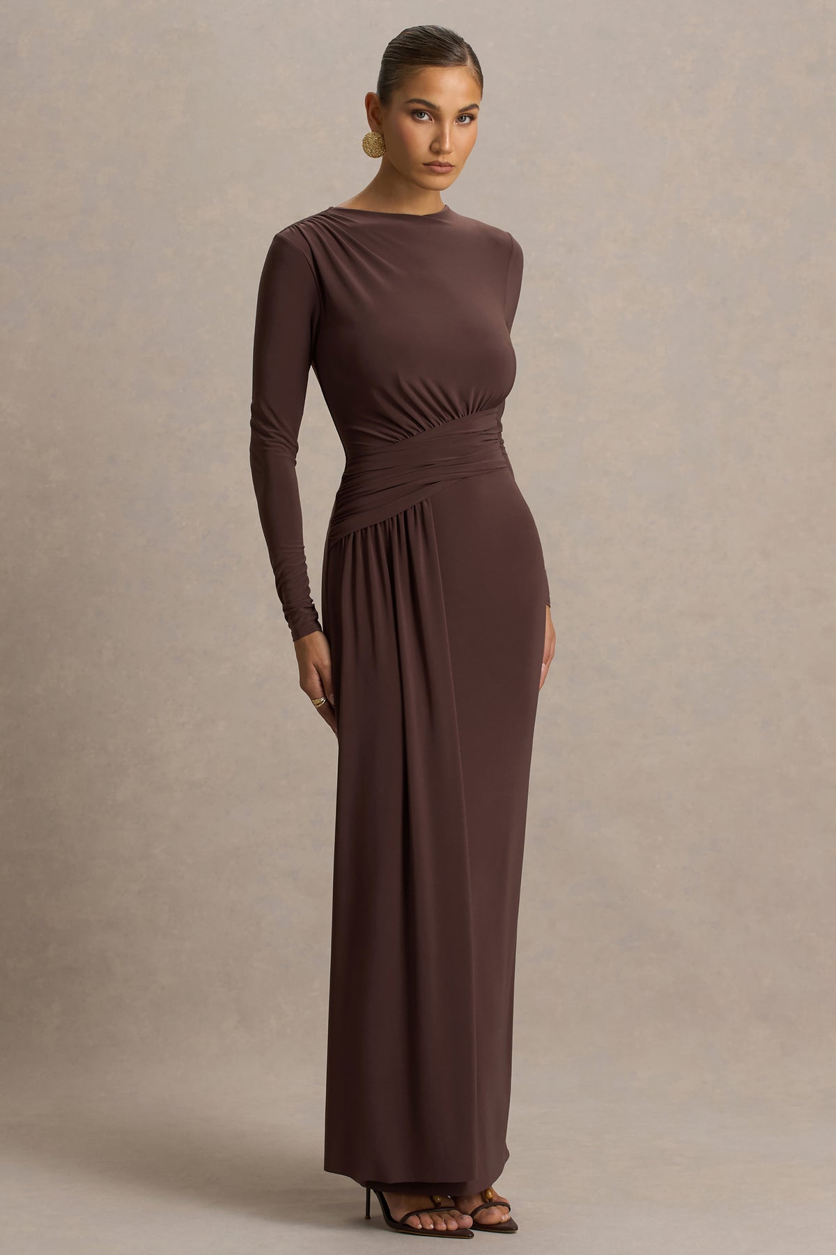 HR_CL137093457---Virelle-Brown-Boat-Neck-Maxi-Dress-With-Drop-Waist05.jpg