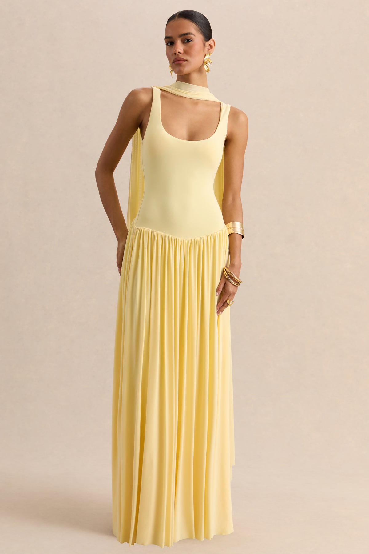 ECM_HR_CL137204121---Aurina-_-Lemon-Square-Neck-Maxi-Dress-With-Scarf-Detail-01.jpg