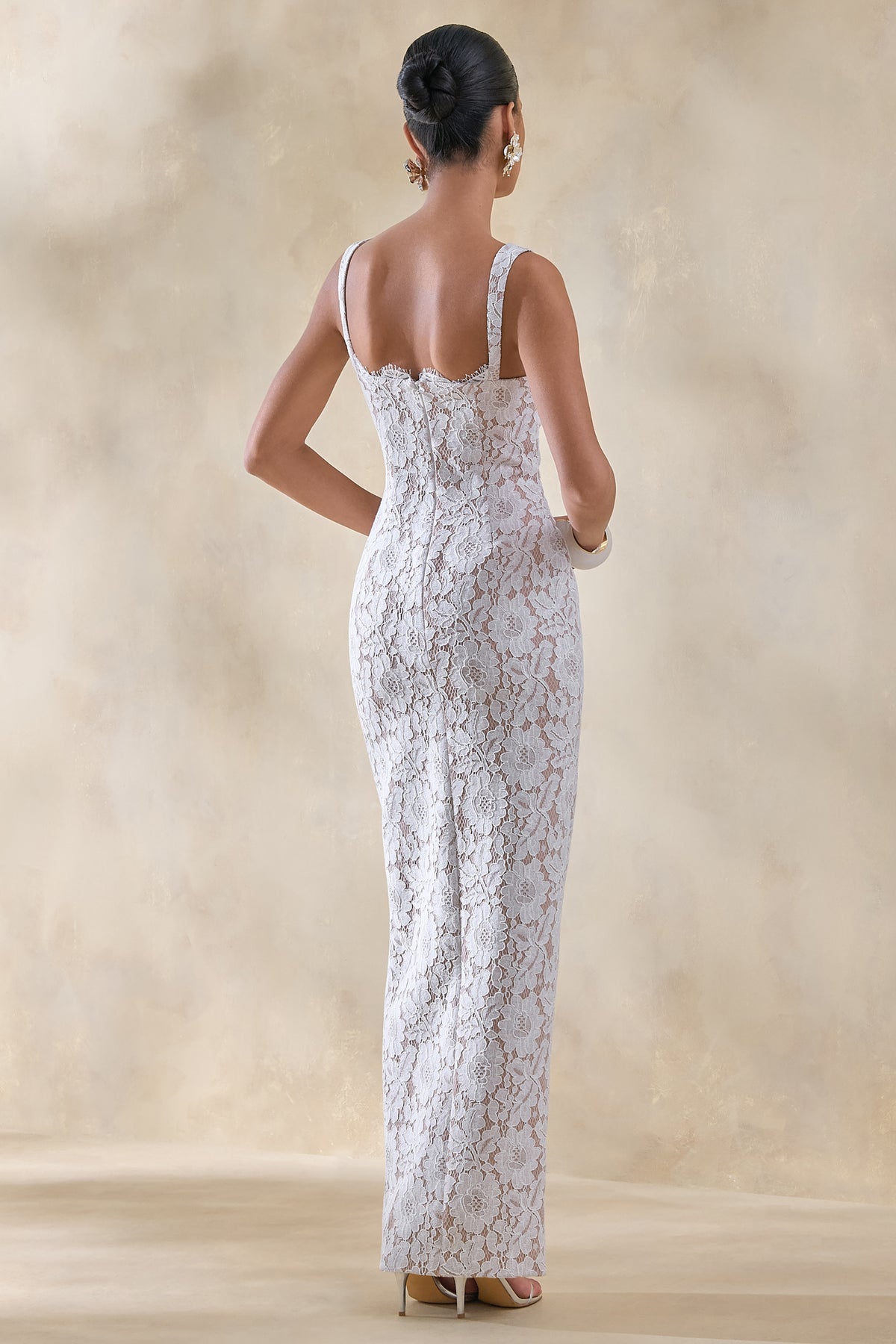 ECM_HR_CL137251110---Zarisse-_-White-Lace-Square-Neck-Maxi-Dress-06.jpg