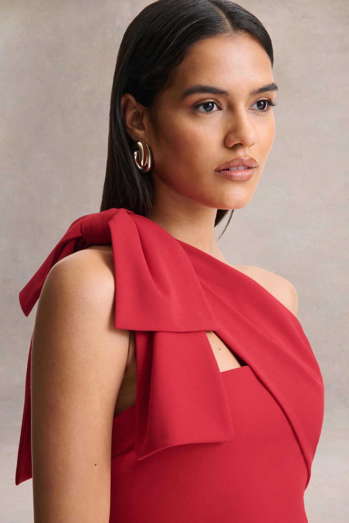 HR_CL137274100 - Adara _ Red Asymmetric-Neck Maxi Dress With Bow-Detail 05_(2).jpg