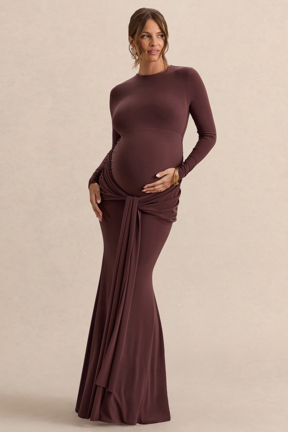 Aveny Brown Crew-Neck Maternity Maxi Dress With Ruched-Detailing And