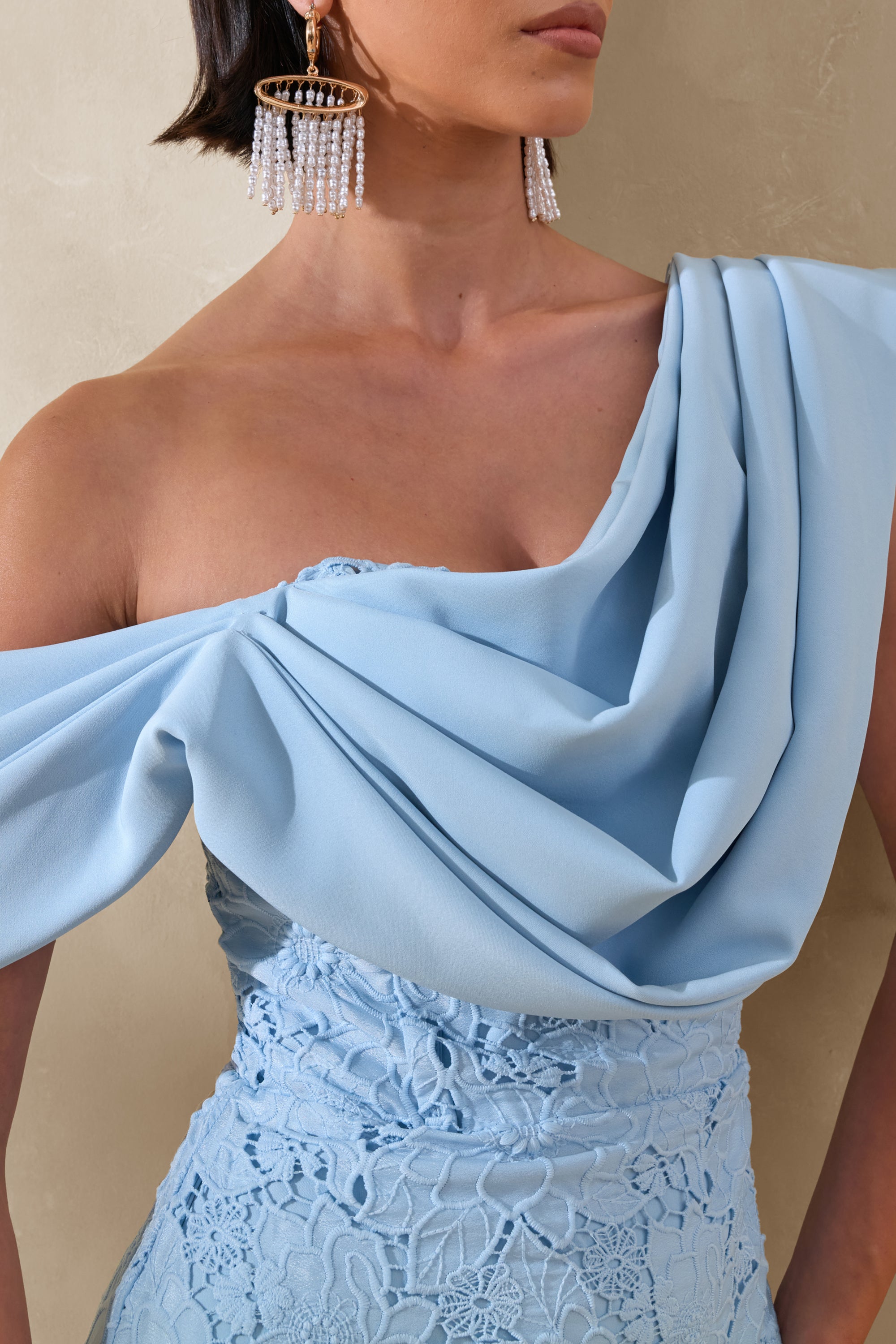 ECM_HR_CL137397013---Loria-_-Powder-Blue-Lace-Asymmetric-Neck-Midi-Dress-With-Draped-Detailing-4.jpg