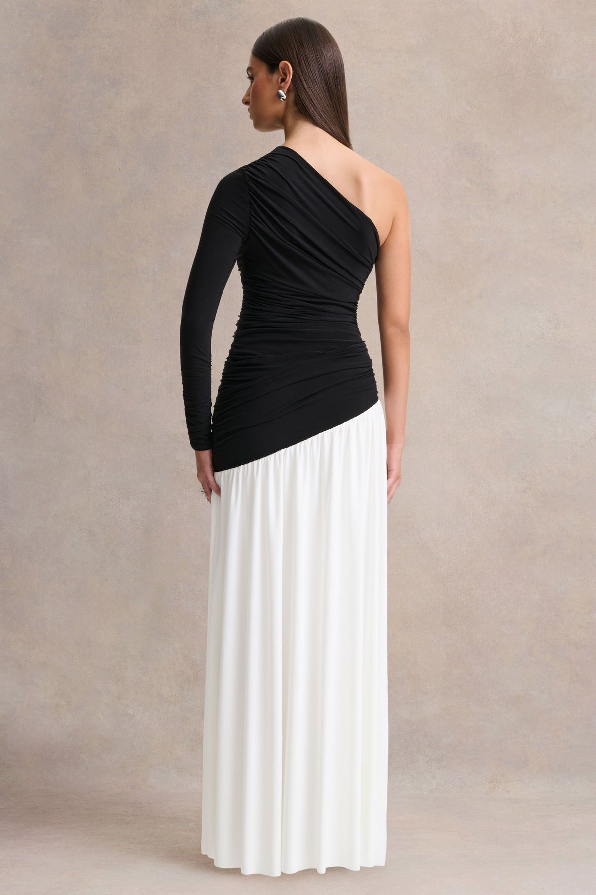 BGR_HR_CL137519002 - Danila _ Black And White Asymmetric-Neck Maxi Dress With Drop-Waist 06.jpg