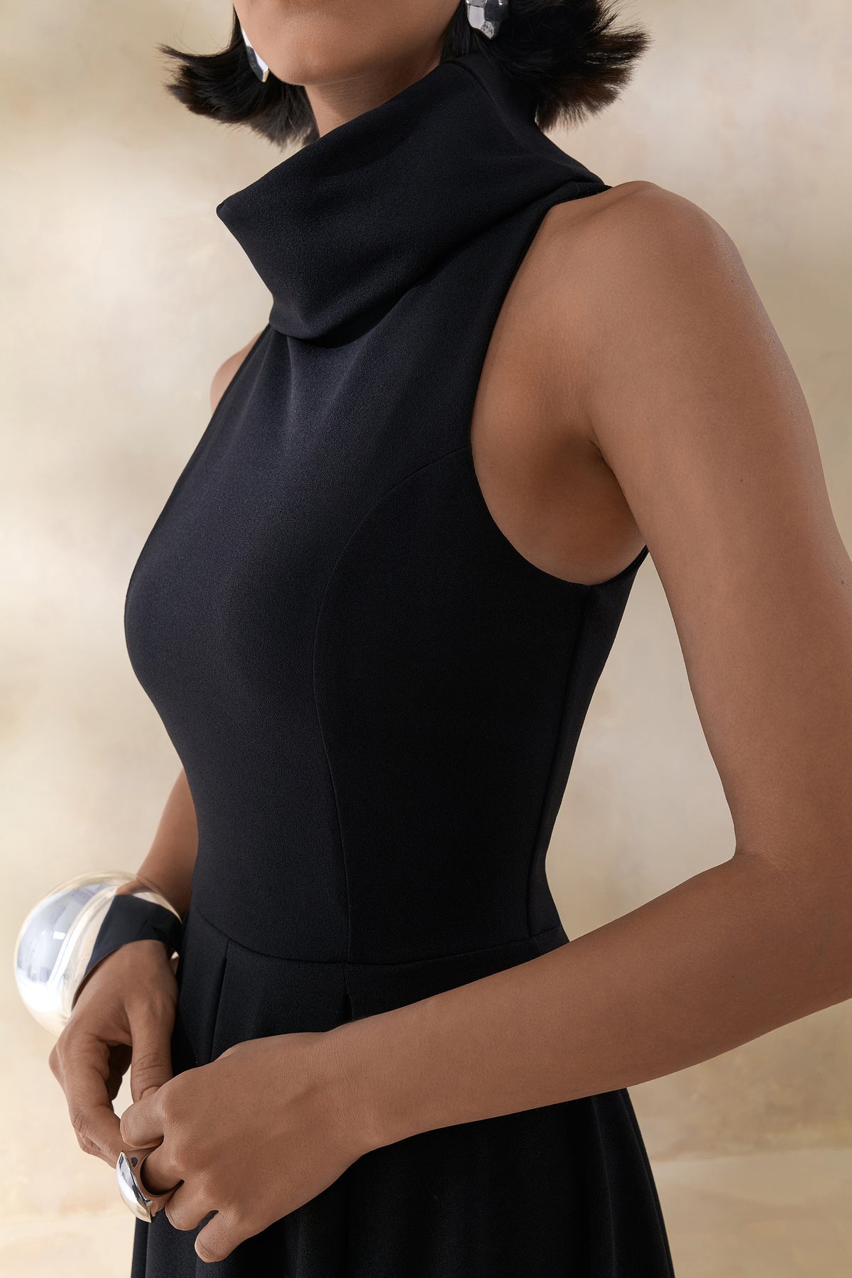 ECM_HR_CL137605001 Exclusivity _ Black High-Neck Midi Dress 5 (1).jpg