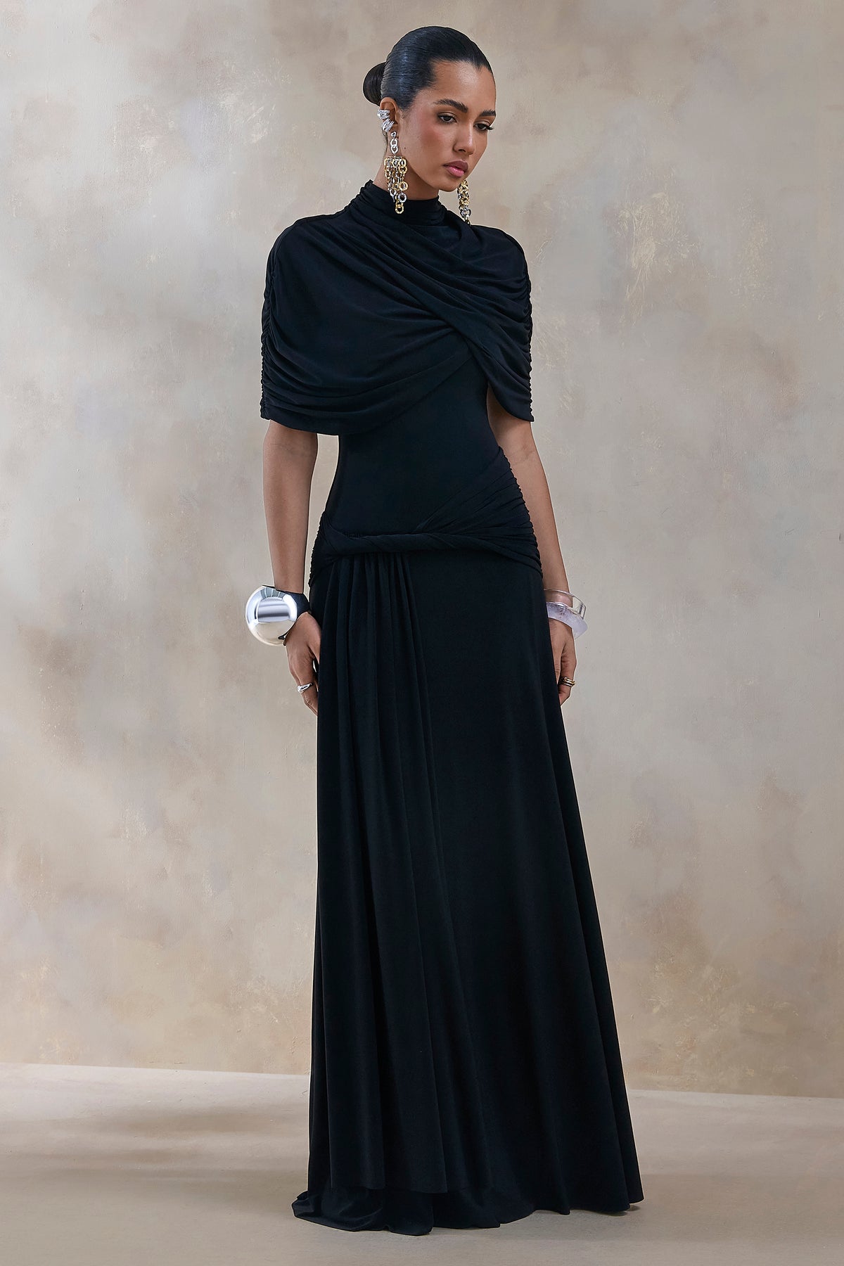 ECM_HR_CL137692001 - Evelisse | Black High-Neck Maxi Dress With Short-Cape Sleeves2.jpg