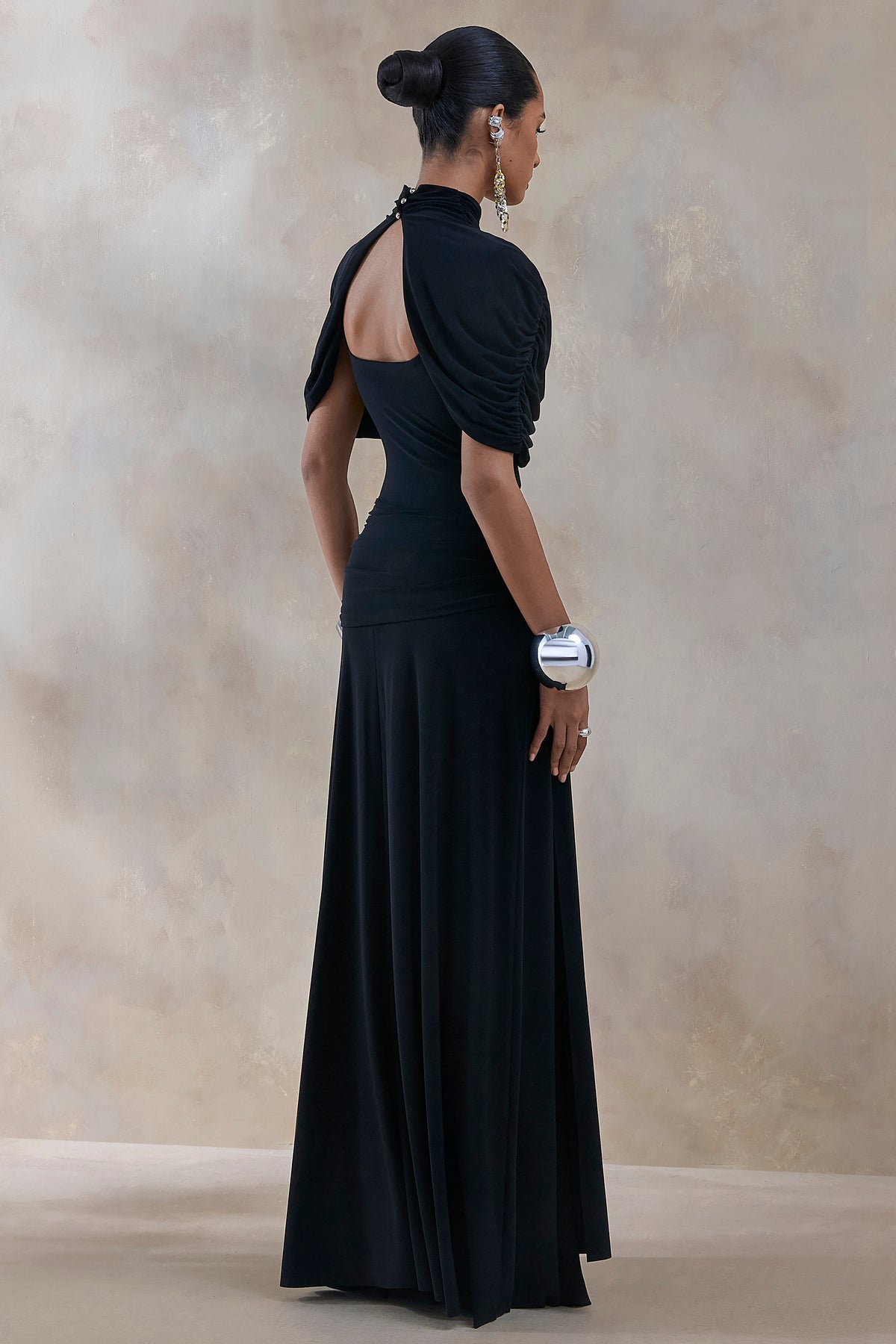 Evelisse Black High-Neck Maxi Dress With Short-Cape Sleeves – Club L