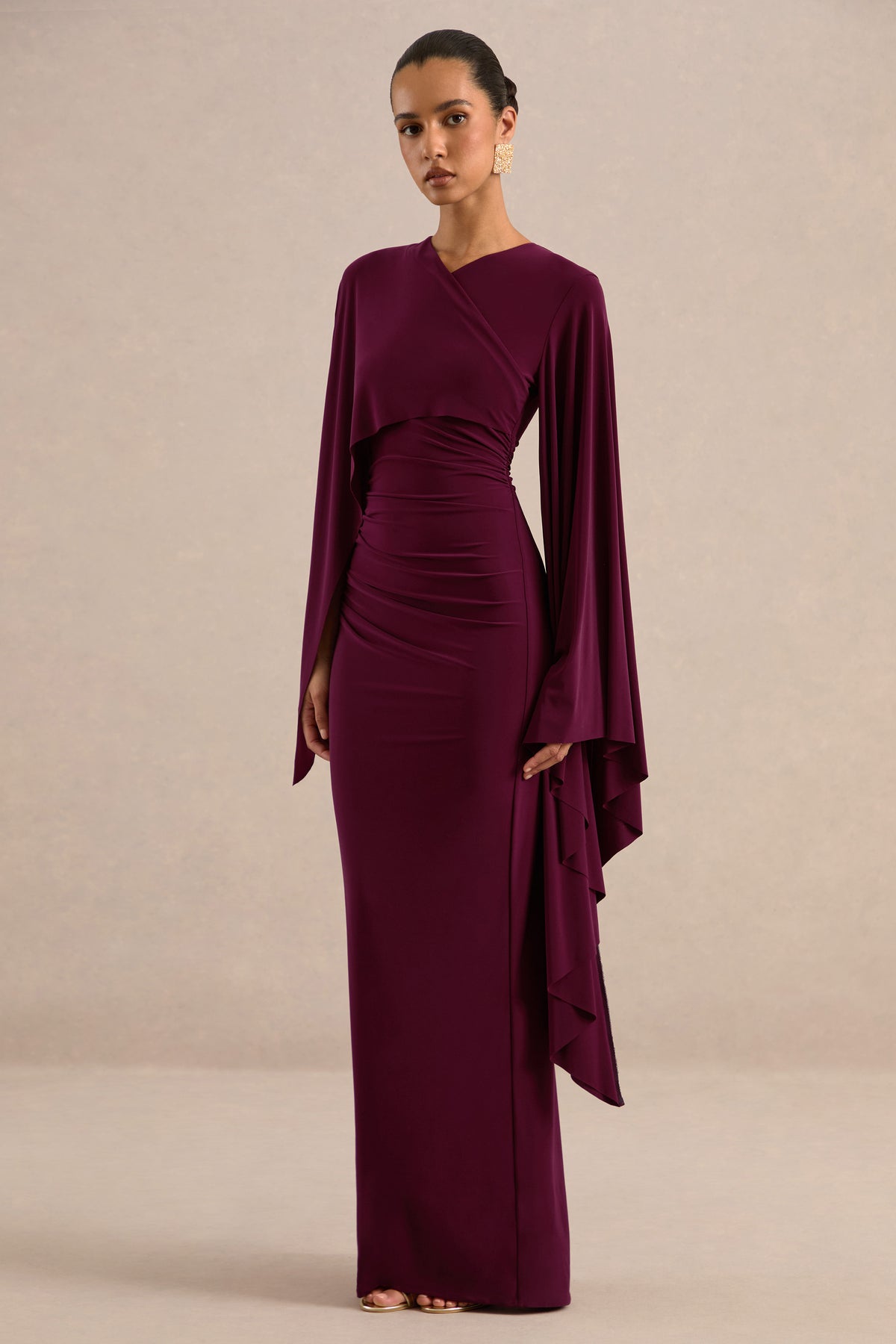 ECM_HR_CL137770102 - Fervora Burgundy Round-Neck Maxi Dress With Gathered-Detailing And Sash1.jpg