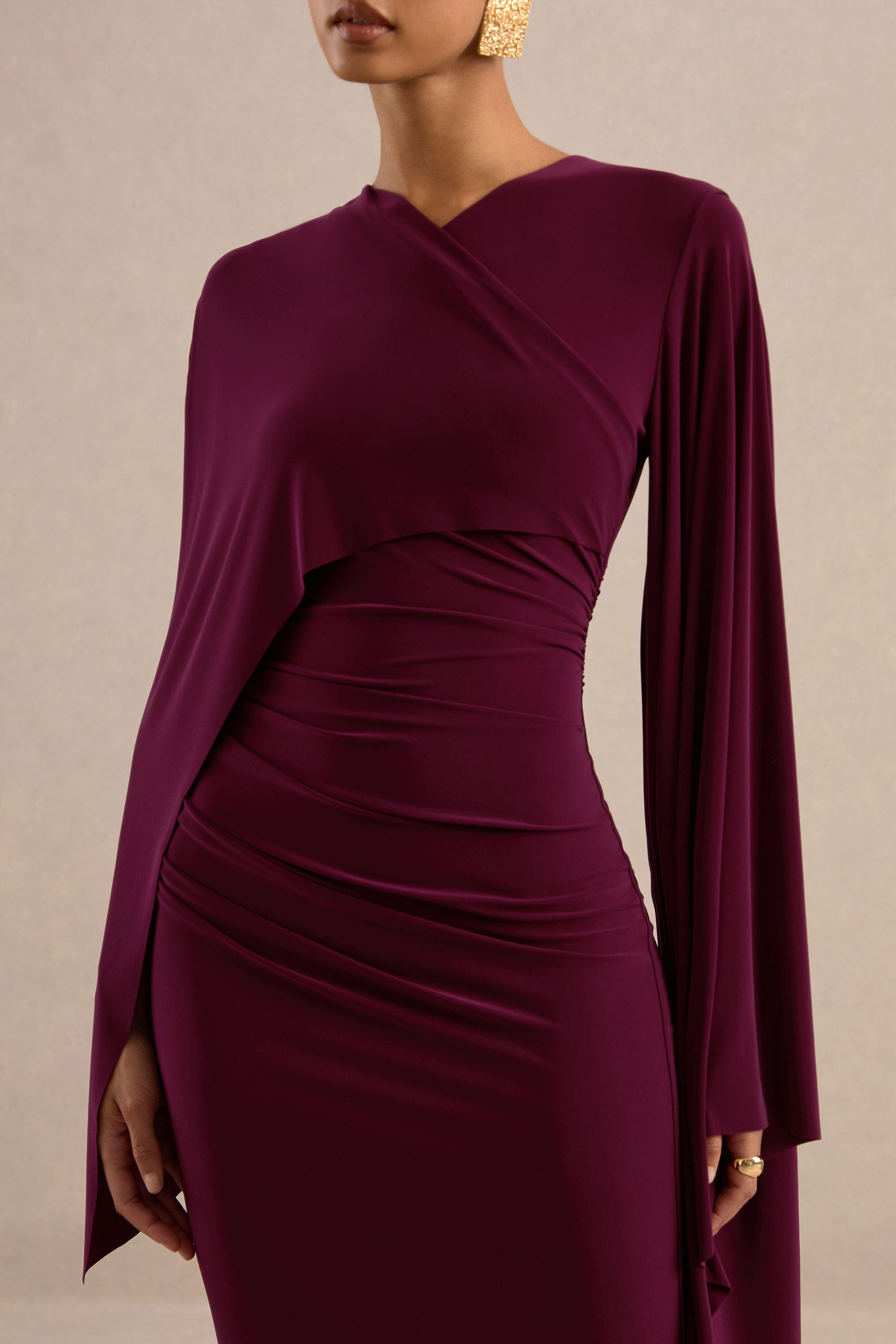 ECM_HR_CL137770102 - Fervora Burgundy Round-Neck Maxi Dress With Gathered-Detailing And Sash4.jpg