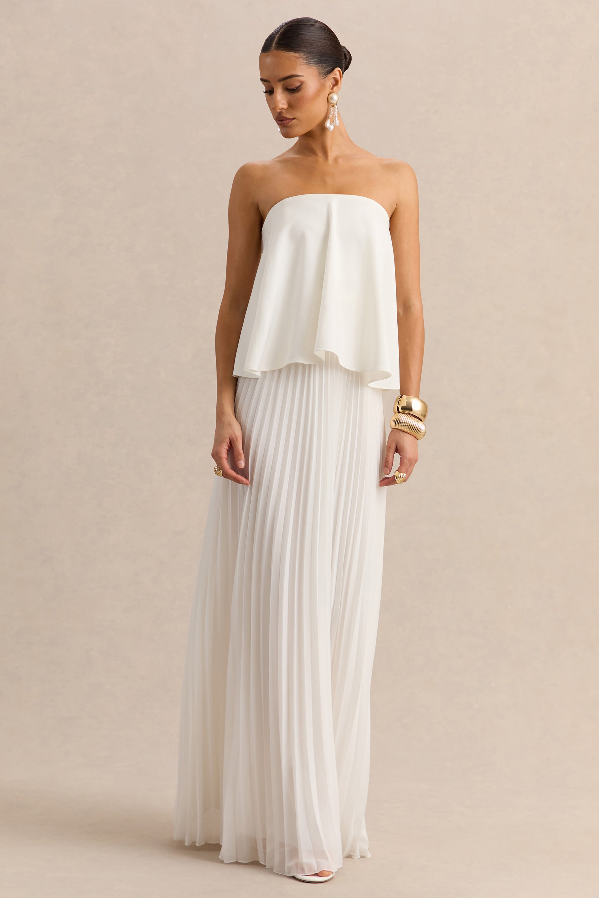pleated maxi dress uk Yours London Women's Plus Size Green Corsage Detail Pleated Maxi Dress Size 22-24