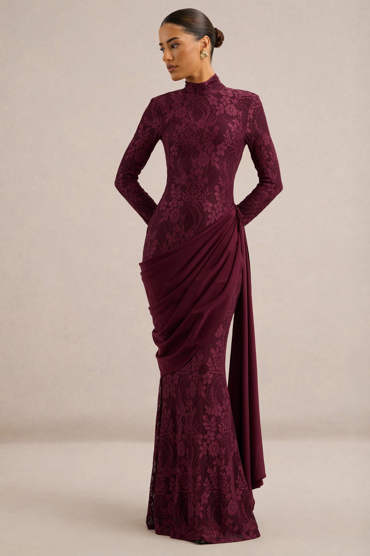 ECM_HR_CL137992102_Enestra_Burgundy_5028.jpg