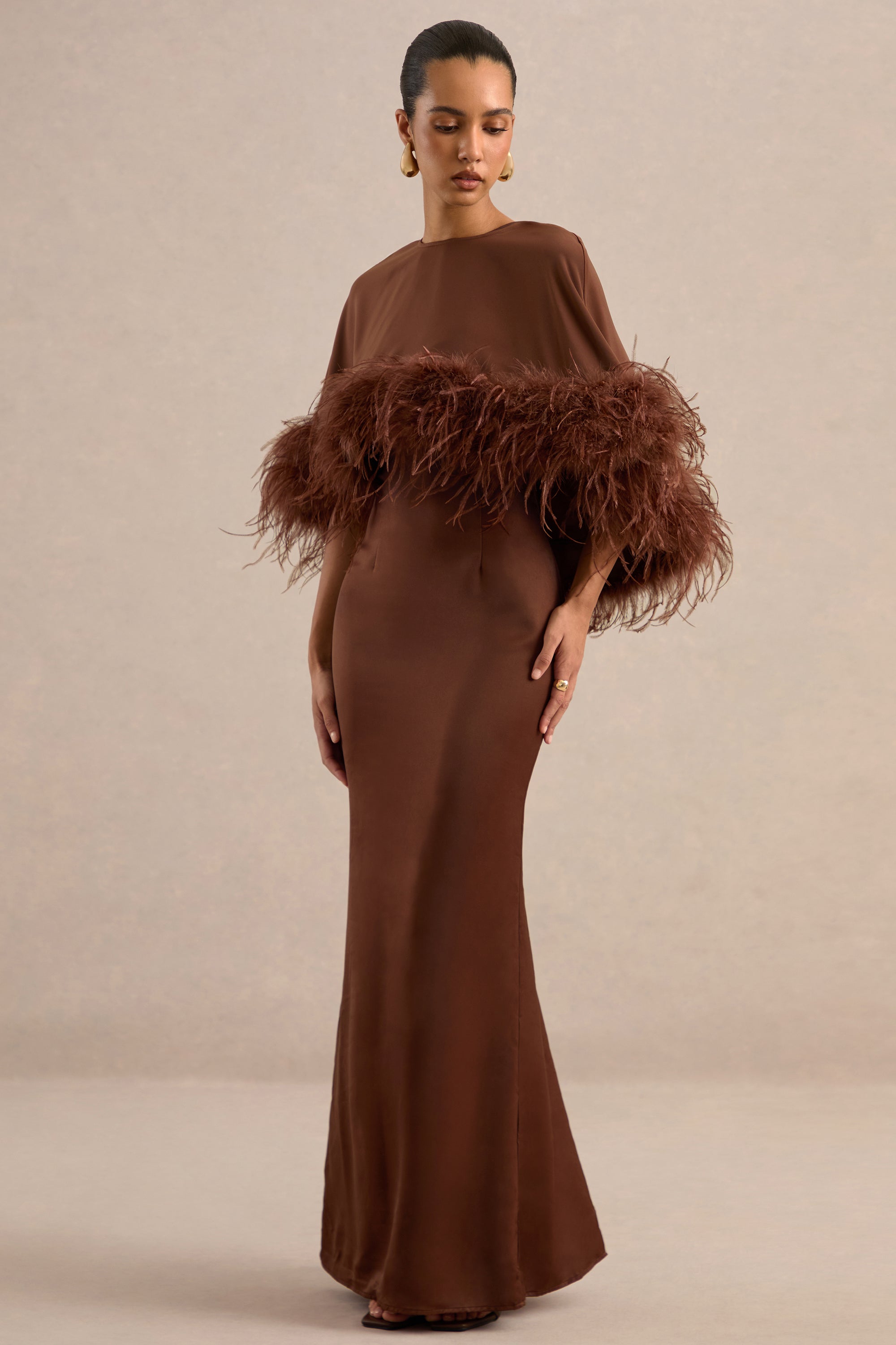 CL13800702106_CL138007021_Tervessa_Brown_Satin_Wide-Neck_Cape_With_Feather_Trim1_65365454-a3ec-4d92-a80a-21d22f37e72c