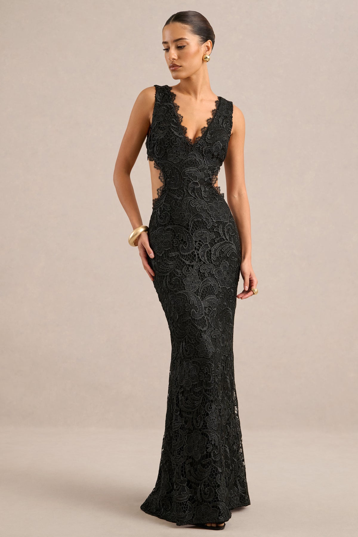 CL13838300106_ECM_HR_CL138383001_-_Mayelle___Black_Lace_Plunge_Maxi_Dress_With_Body_Cut_Out2