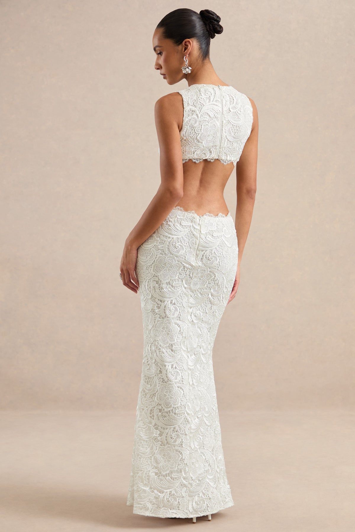 CL13838311006_ECM_HR_CL138383110_-_Mayelle___White_Lace_Plunge_Maxi_Dress_With_Body_Cut_Out5