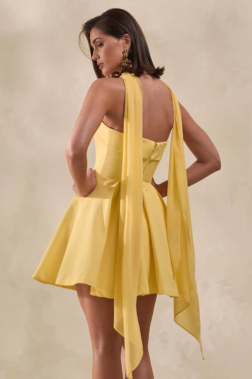 Golden Hour Approved: Lasting Looks for the Summer Evenings Club L London - UK Golden Hour Approved: Lasting Looks for the Summer Evenings Club L London - UK