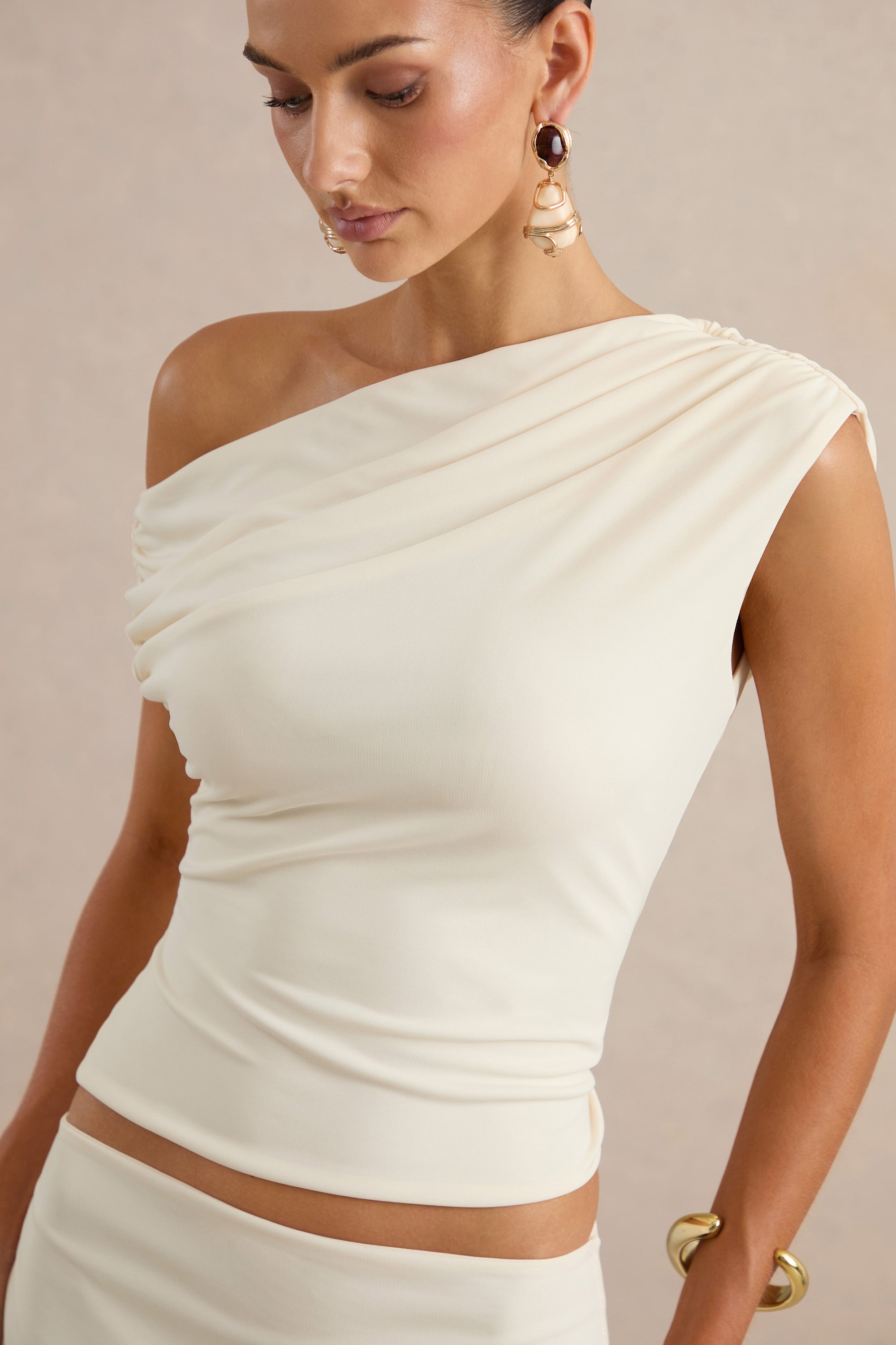 ECM_HR_Koralia Cream Asymmetric-Neck Top With Sash Detail CL138546111 cl1385477111 co ord  31.jpg