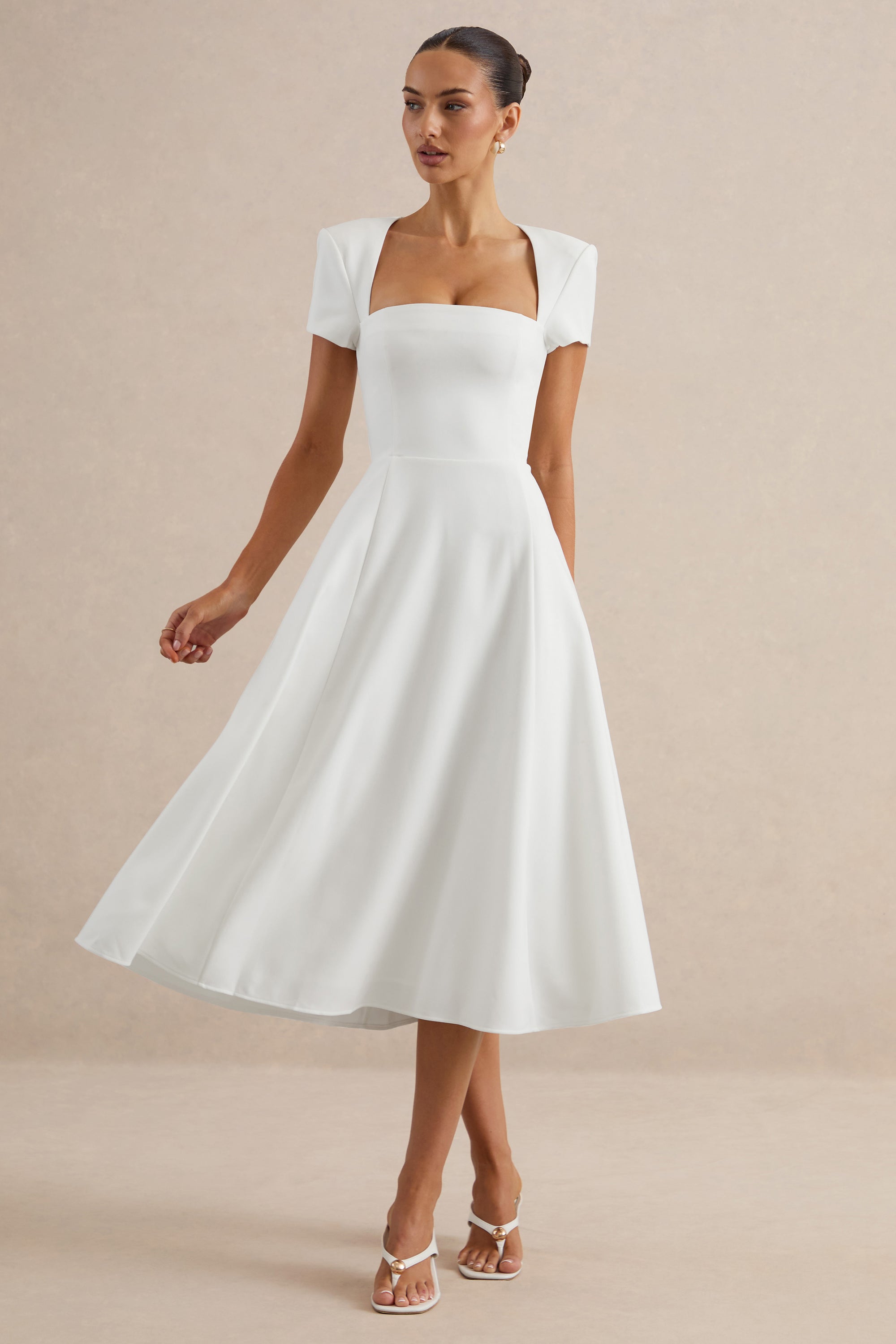UK 10 / WHITE