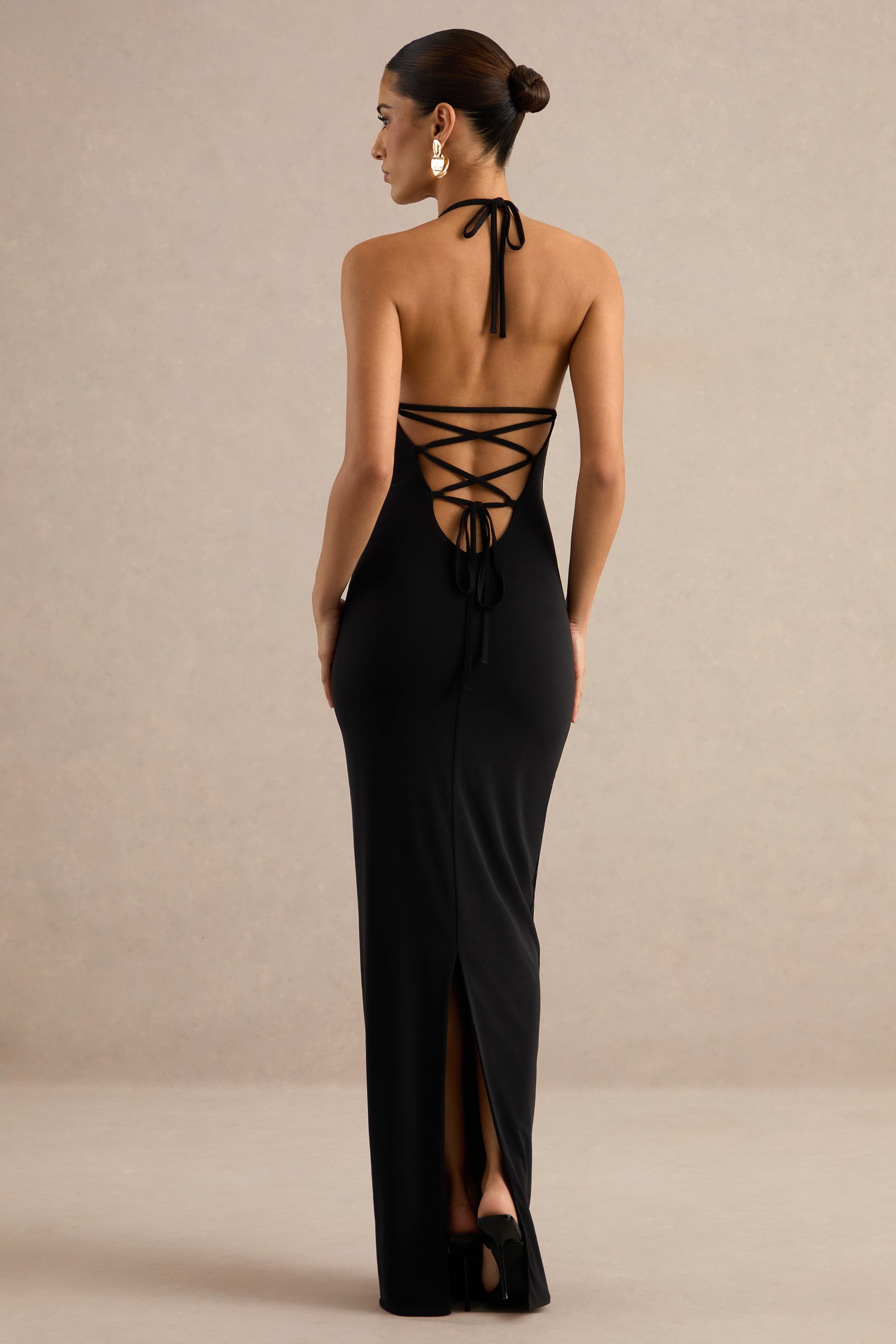 ECM_HR_CL138763001 - Lailah _ Black Halter-Neck Maxi Dress With Ruched Detail5.jpg
