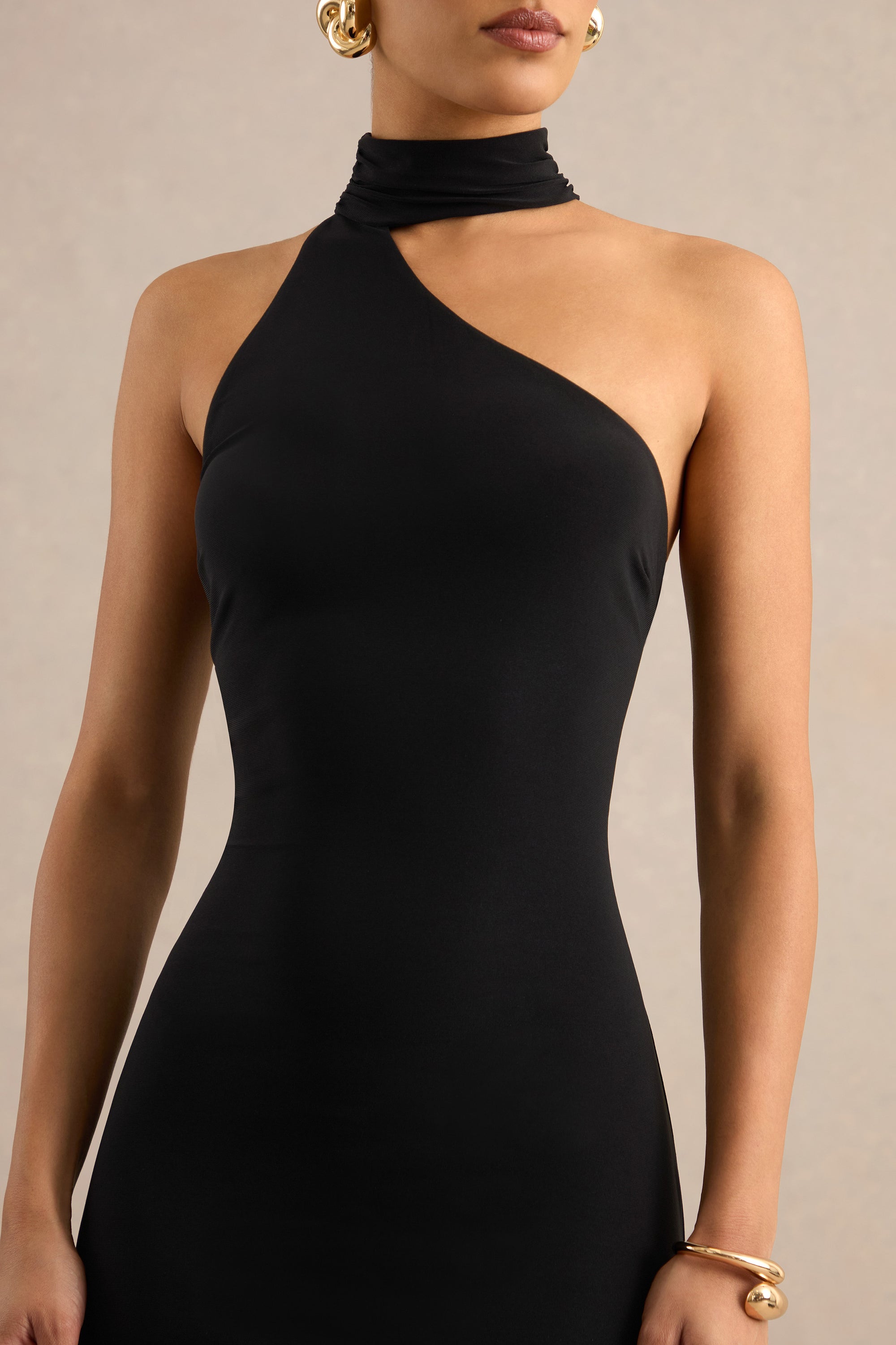 ECM_HR_CL138771001 - Maebelle _ Black Asymmetric-Neck Maxi Dress With Collar Detail 2.jpg