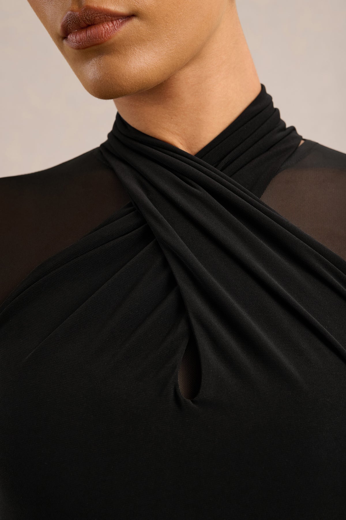 ECM_HR_CL138820001 - Fiorella _ Black Halter Neck Maxi Dress with Mesh Sleeves6.jpg