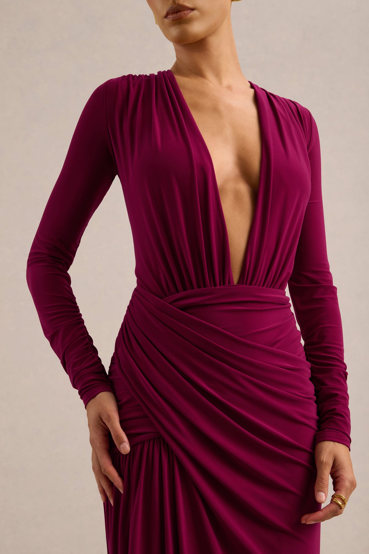 ECM_HR_CL138821102 - Tahlina _ Burgundy Plunge-Neck Maxi Dress4.jpg
