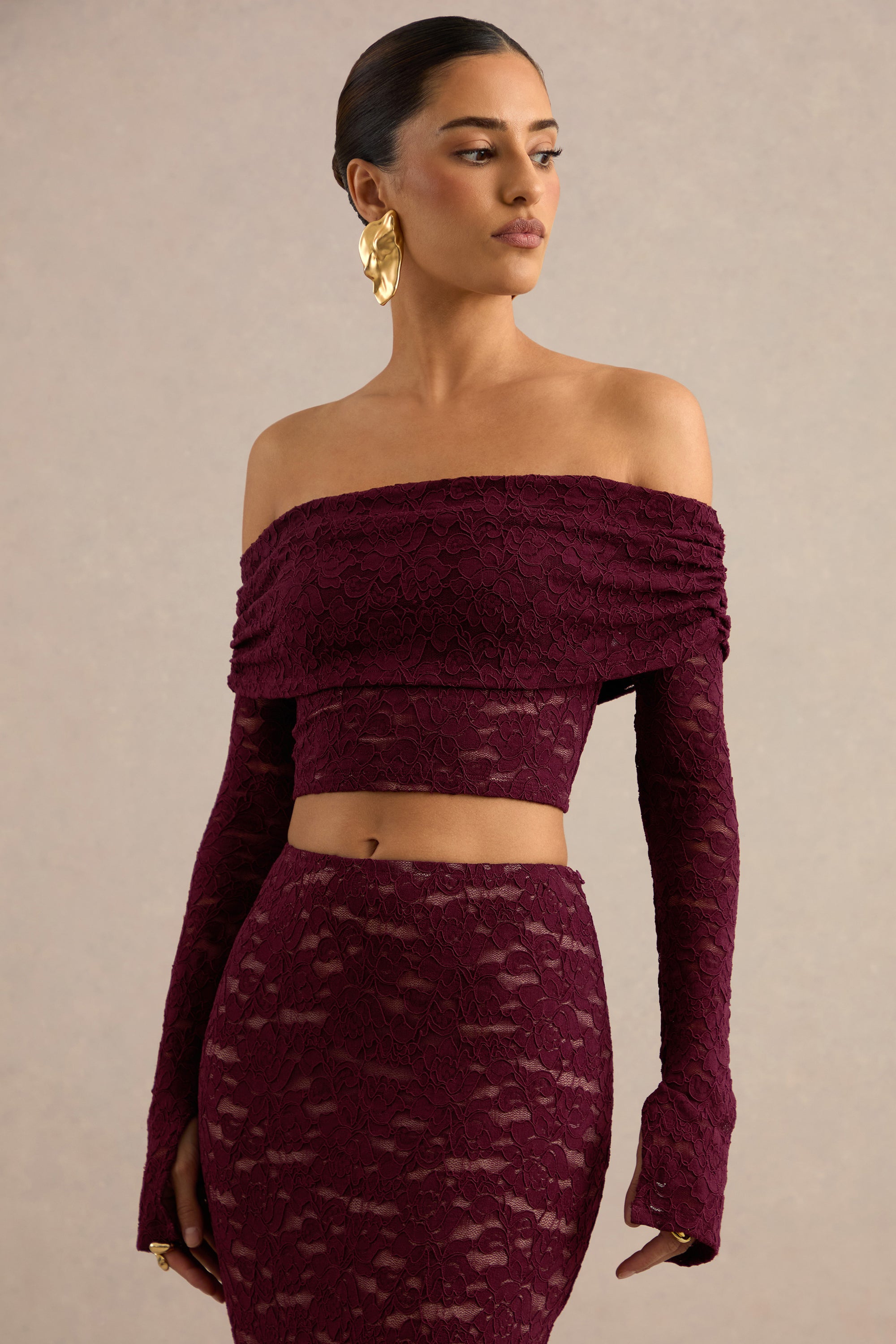 CL3819710206_CL138197102_-_Ivana___Burgundy_Lace_Bardot-Neck_Crop-Top_6