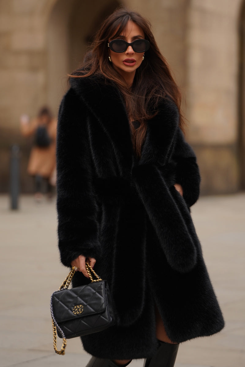 Slopeside Black Long Belted Faux Fur Coat – Club L London - UK