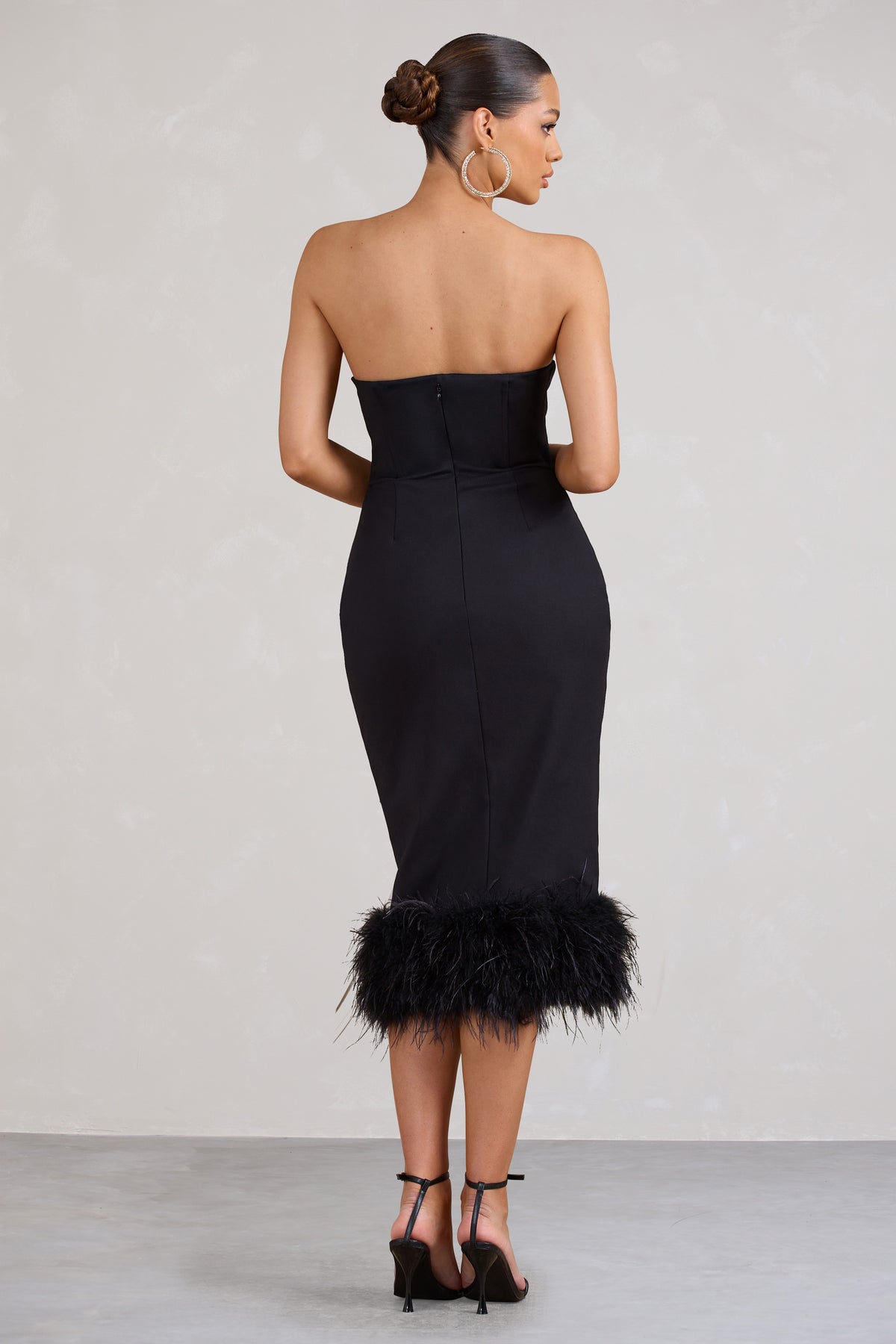 Kensington | Black Bodycon Midi Dress With Statement Feather Trim - Club L 